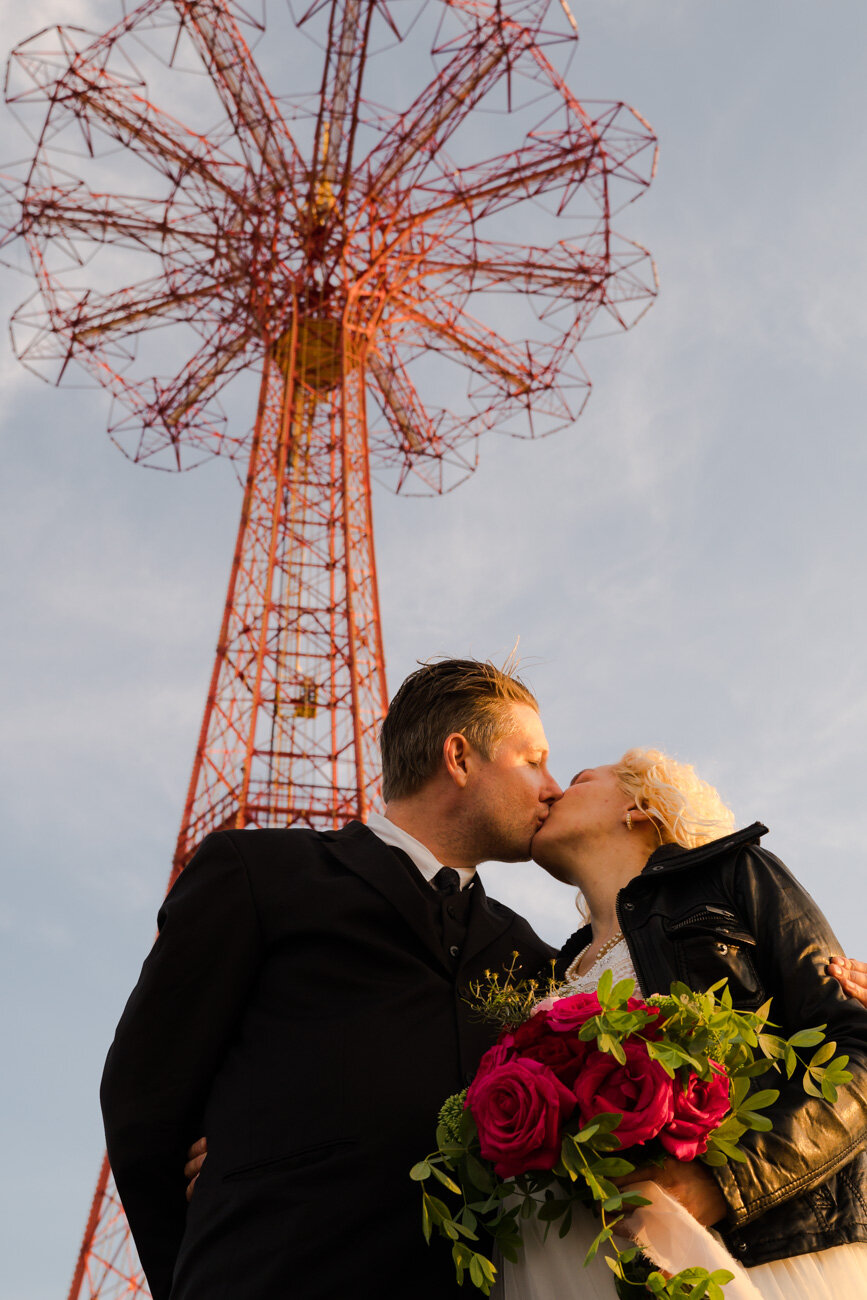 Coney Island sunrise elopement-13.jpg