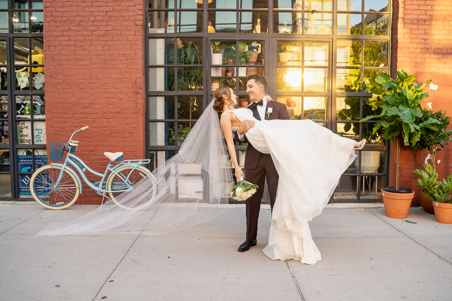 Greenpoint-lofts-brooklyn-newyork-rustic-wedding-24.jpg