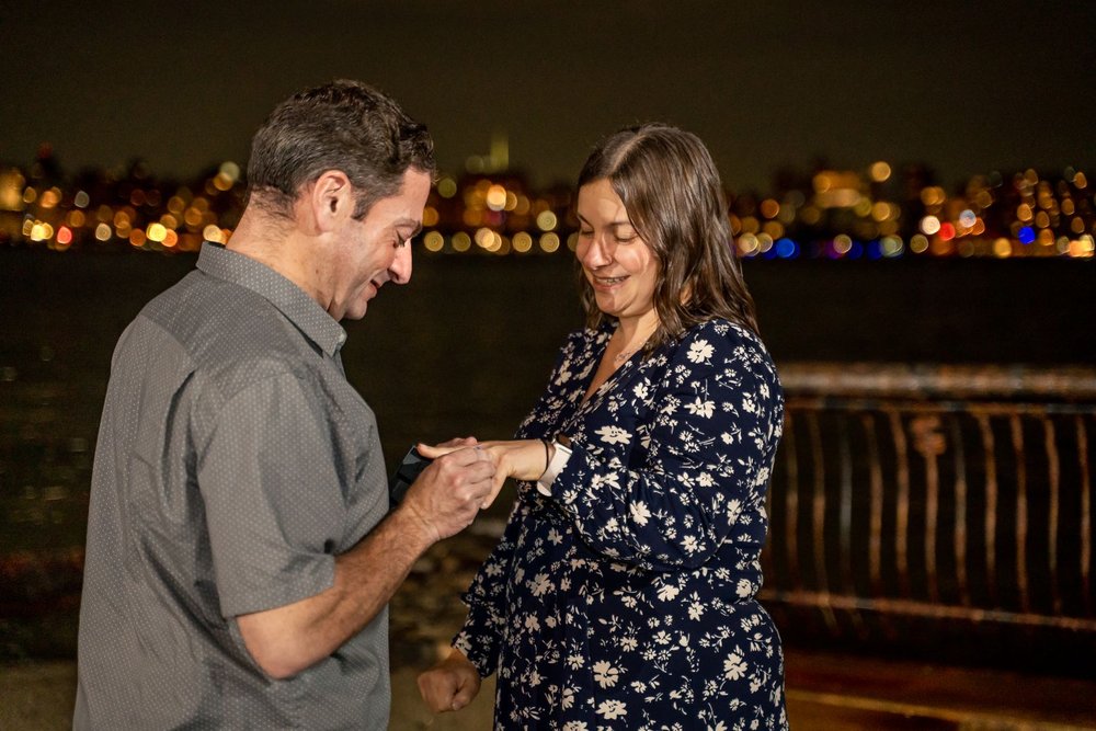 Hoboken New Jersey NJ Waterfront Proposal Engagement Photographer (2).jpg