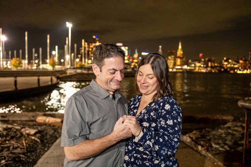 Hoboken New Jersey NJ Waterfront Proposal Engagement Photographer (8).jpg