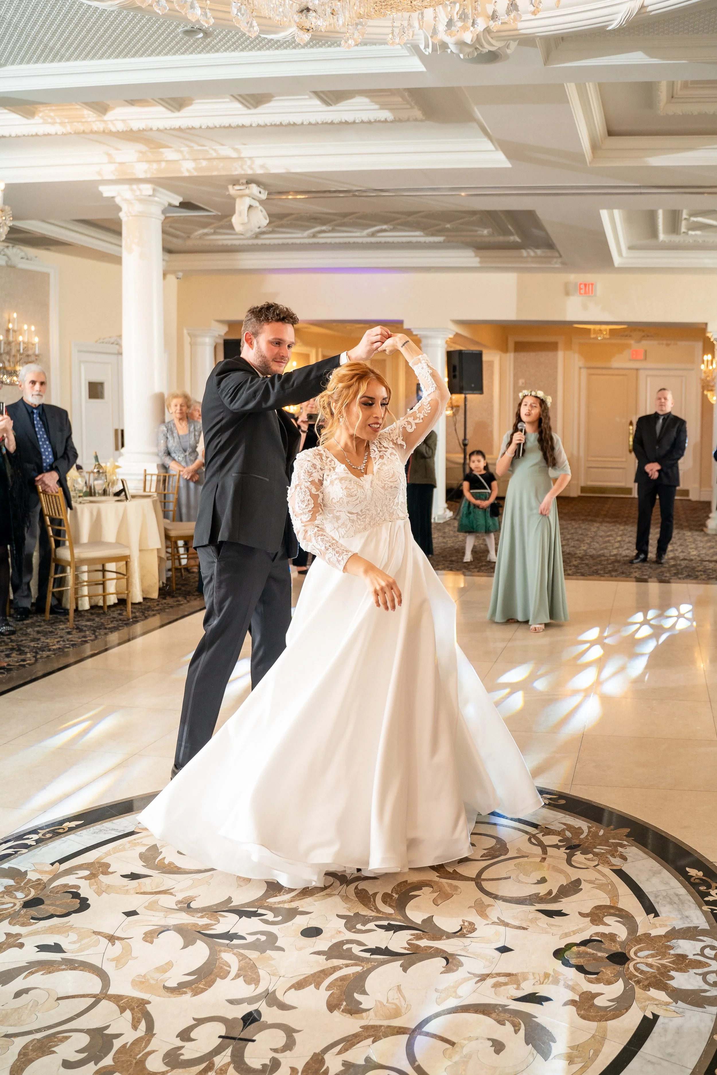 Cecilia + Martin Couple's Dances-23.jpg