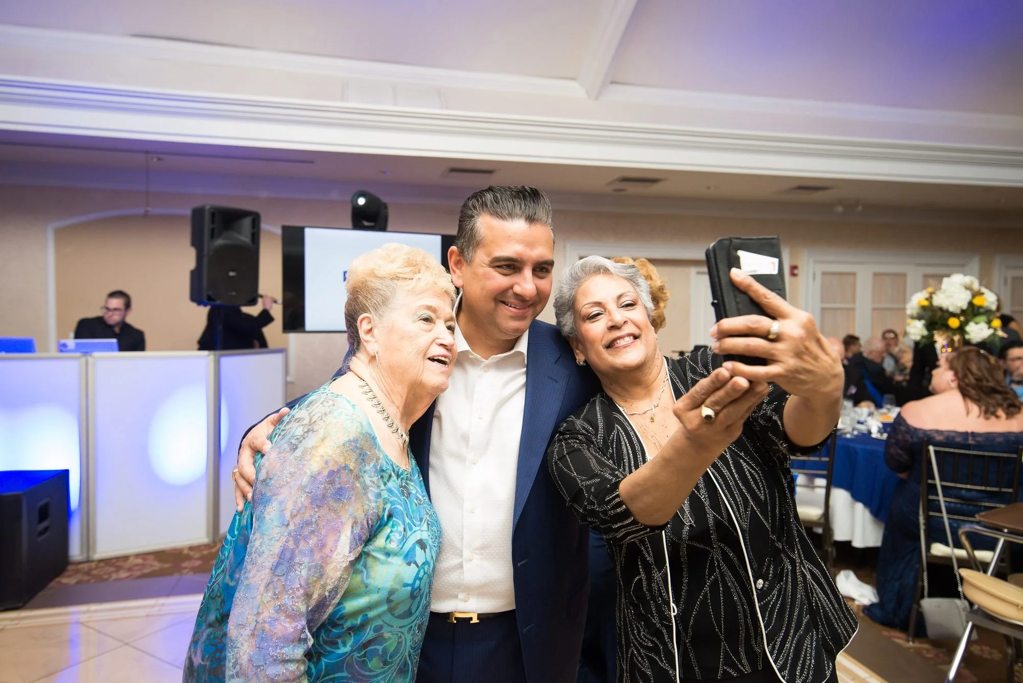 little-ferry-nj-gala-candid-selfie.jpg