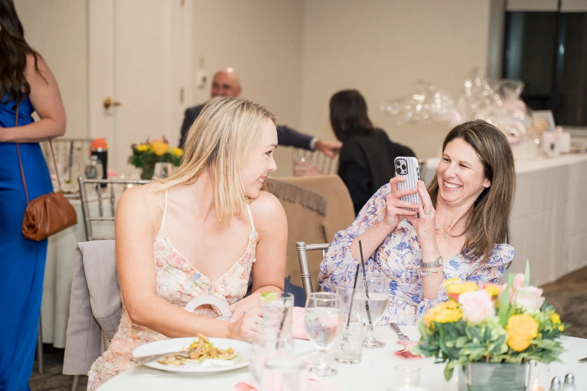 nj-fundraising-gala-candid-guests.jpg