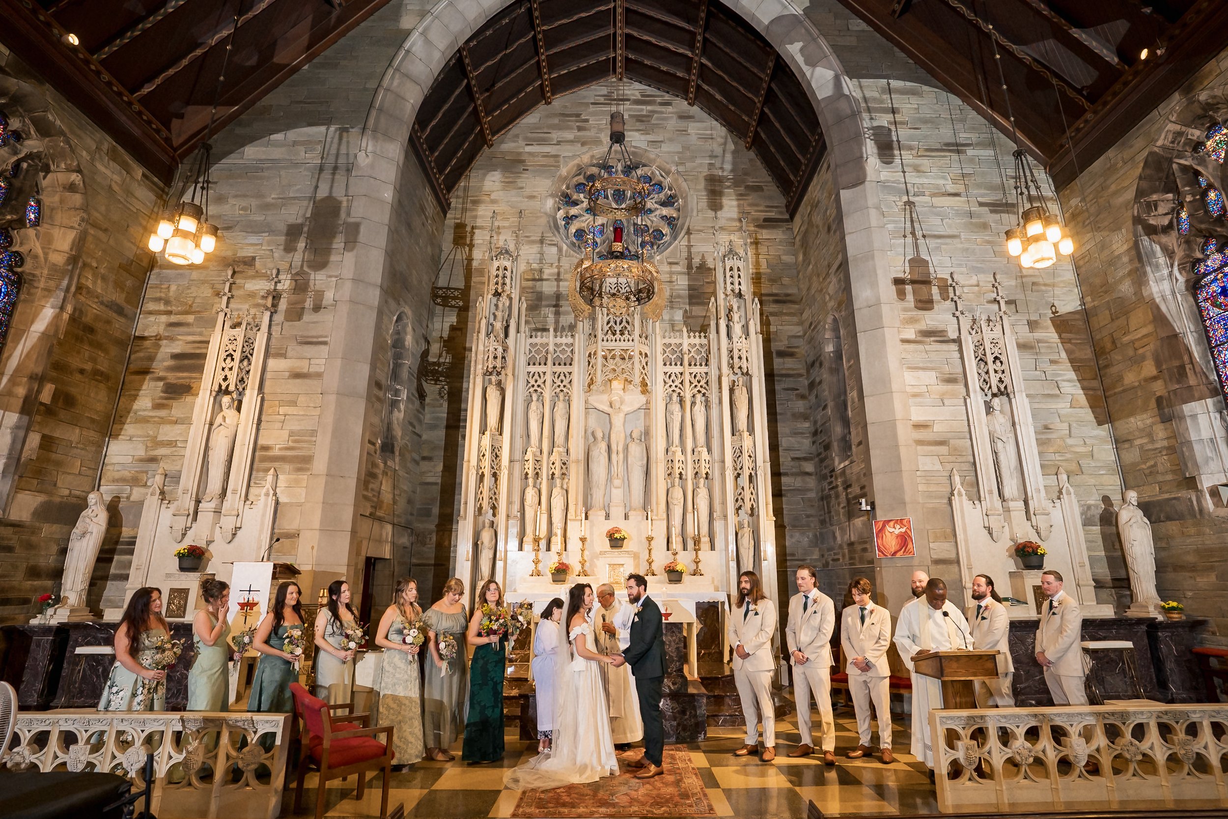 26-catholic-wedding-ceremony-holy-cross-altar.jpg