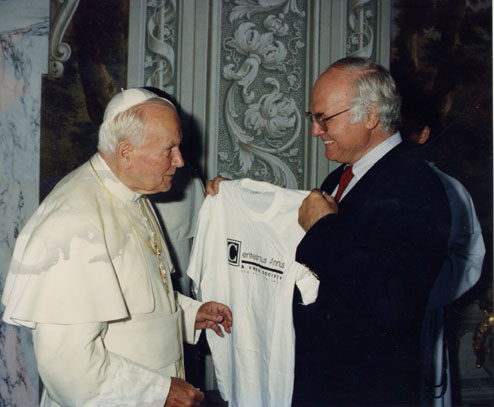15-offering-John-Paul-II-a-Tertio-Millennio-tshirt.jpeg