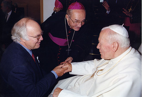 30-Michael-Novak-with-Cardinal-Caccai-Villan-and-Pope-John-Paul-II..jpeg