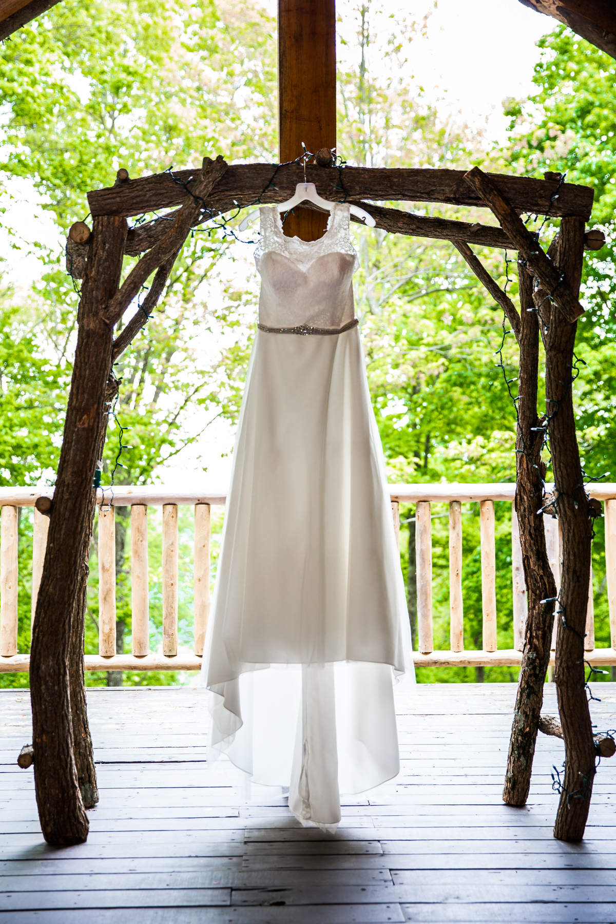 The Grand Barn At The Mohicans Stunning Wedding Photography Ohio