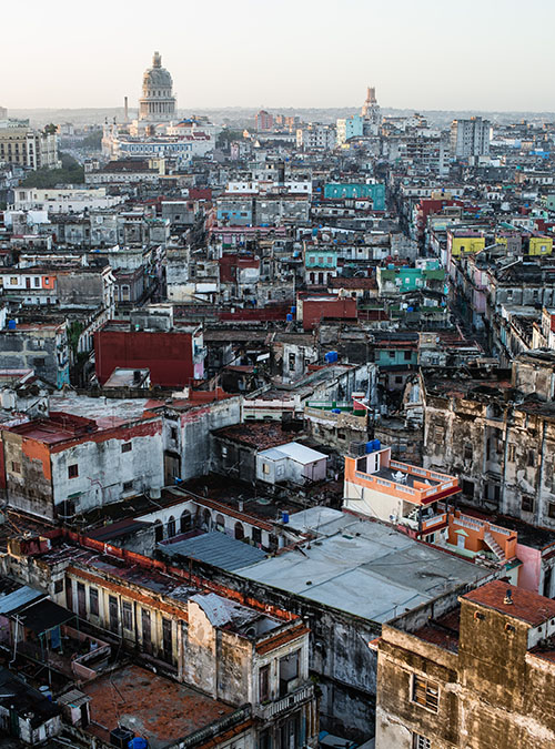 camera_voyages_havana_view.jpg