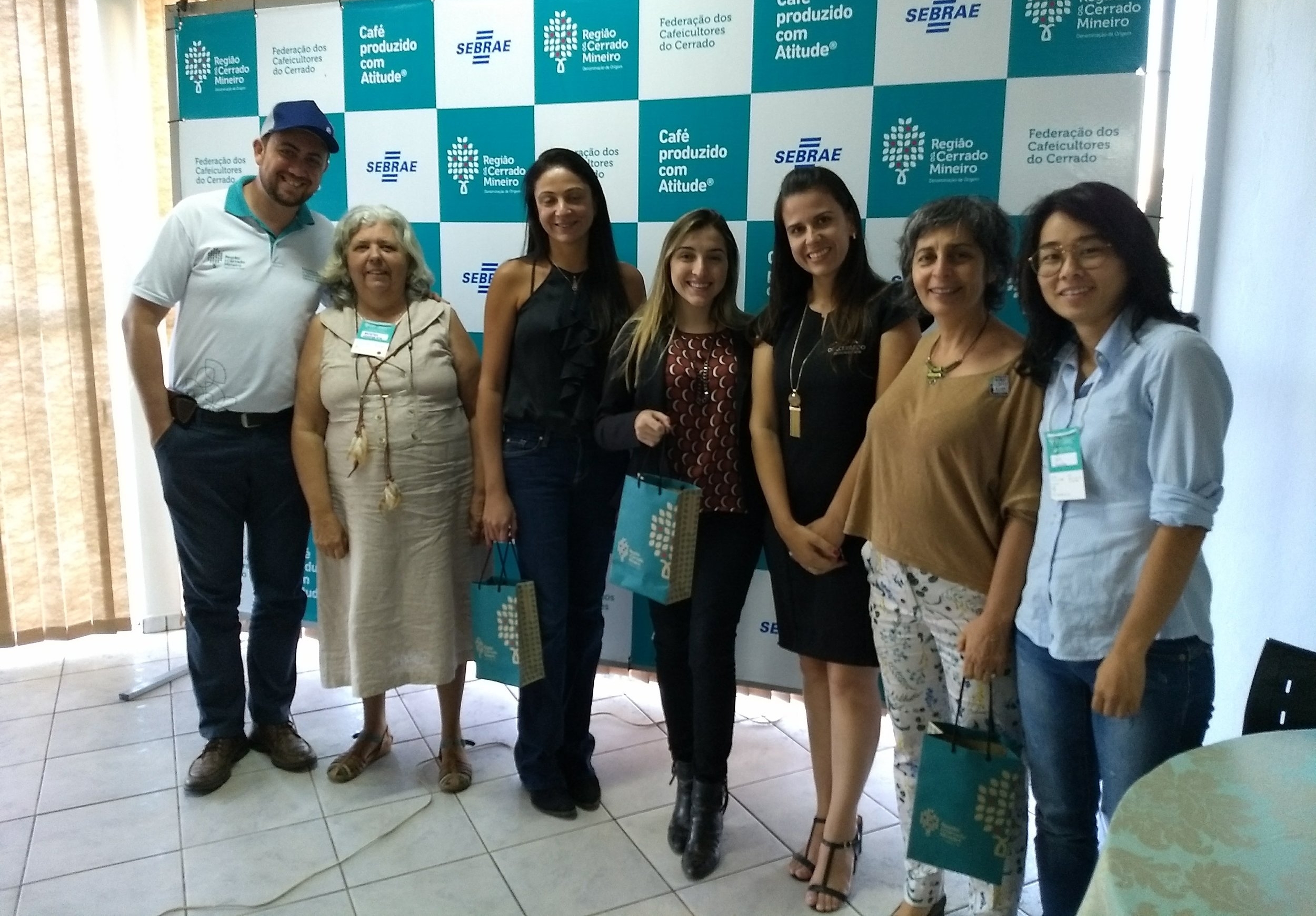  Juliano Tarabal, Cerrado Growers Federation superintendent, Brigida Salgado, IWCA former president, Maria Gabriela Baracat Sanchez, coffee producer, Patricia Ferreira, leader of Projeto Florada from 3 Corações, Poliana Gonçalves, Dulcerrado manager,