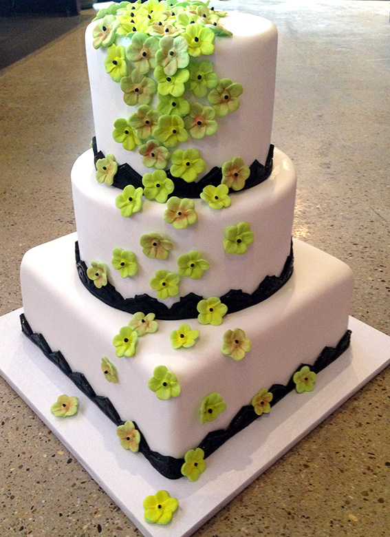 custom-cake-05.jpg