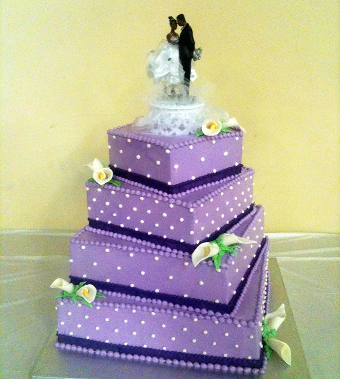 custom-wedding-cake-04.jpg