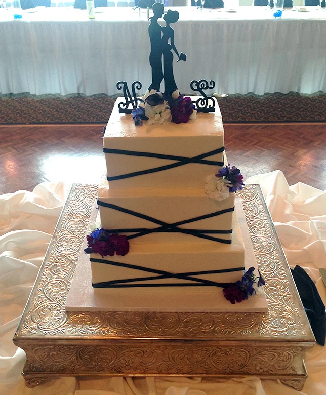 custom-wedding-cake-08.jpg