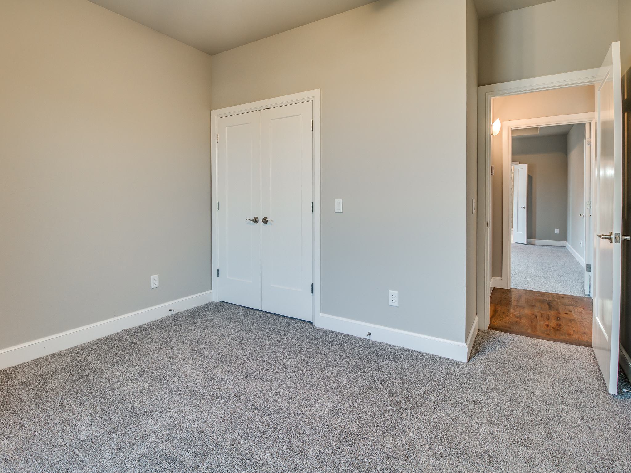 5317 Gateway Bridge Ct-13.jpg