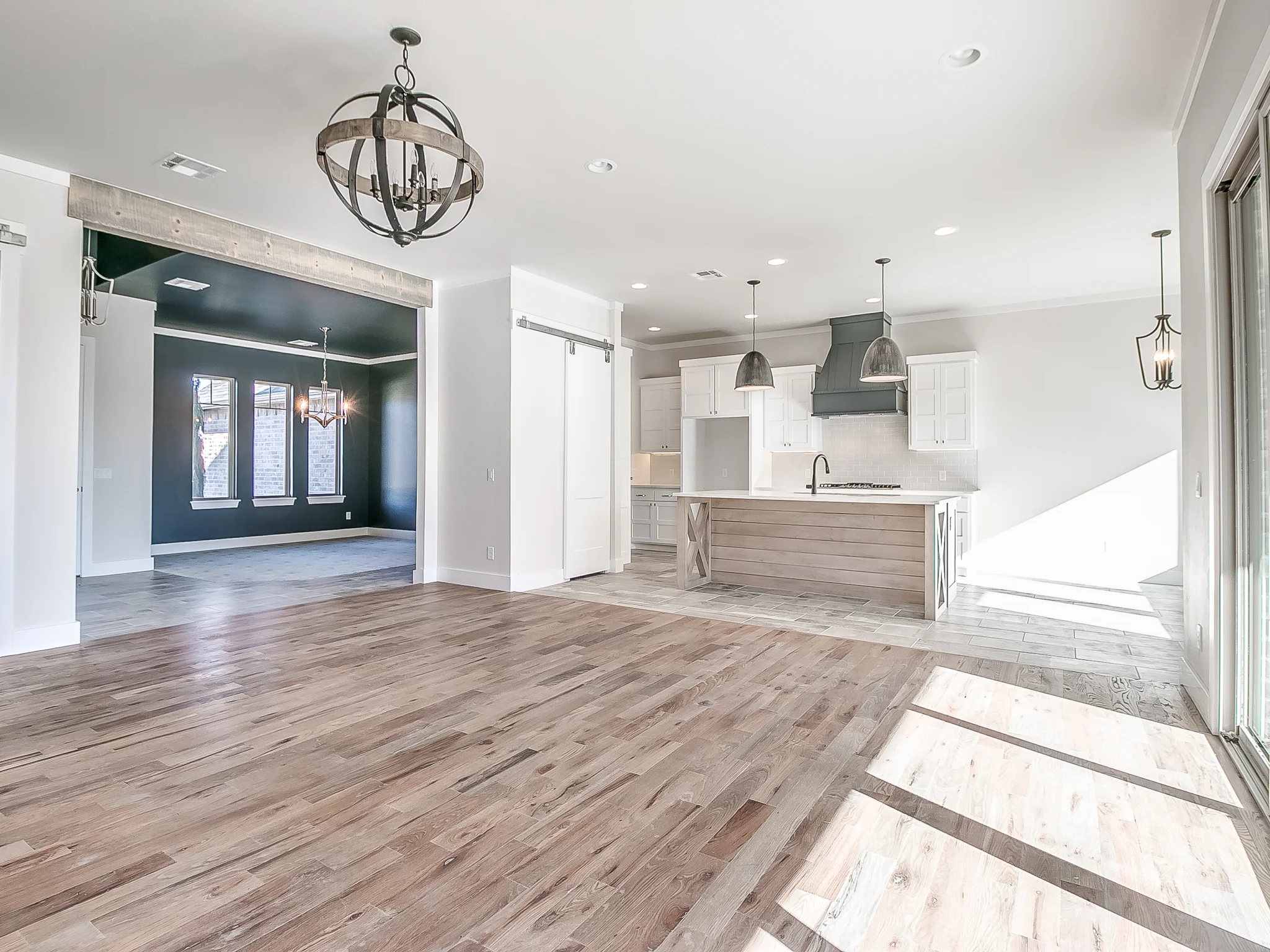 15300 Olde Lake Ln-6.jpg