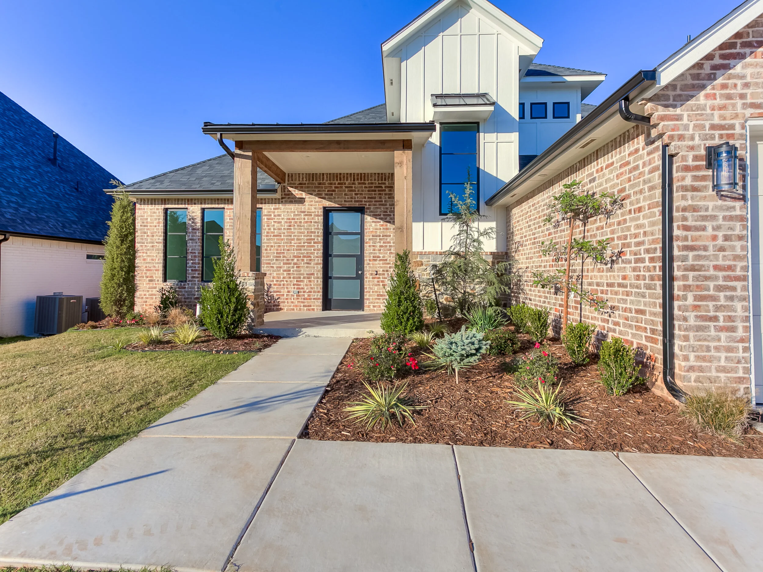 1309 Regency Bridge Circle-9.JPG