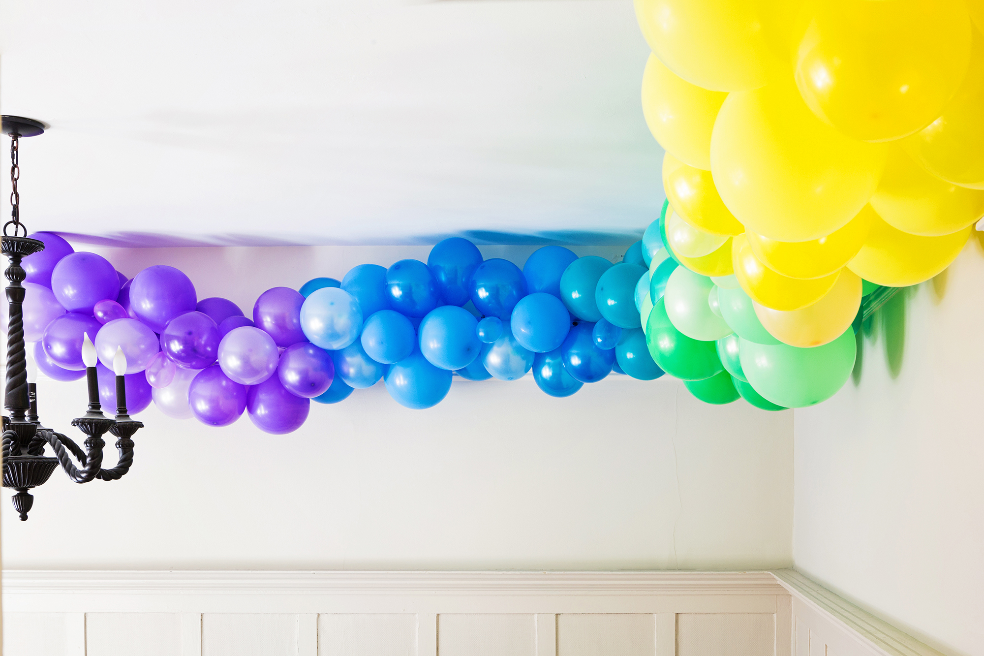 The Easiest Diy Rainbow Balloon Arch Blog Design Confetti