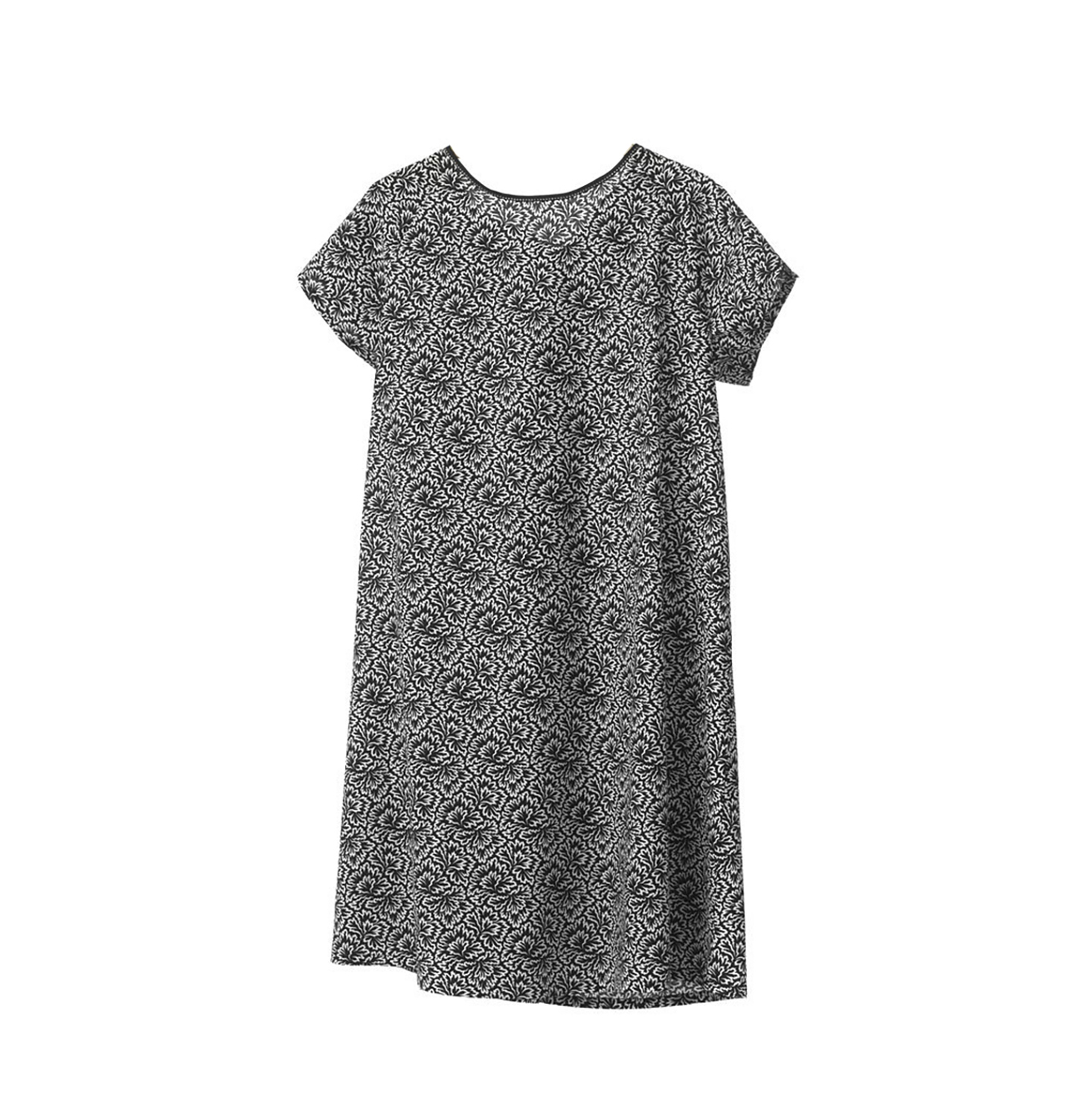 Pretty Hospital Gowns for Labor and Delivery | Design Confetti