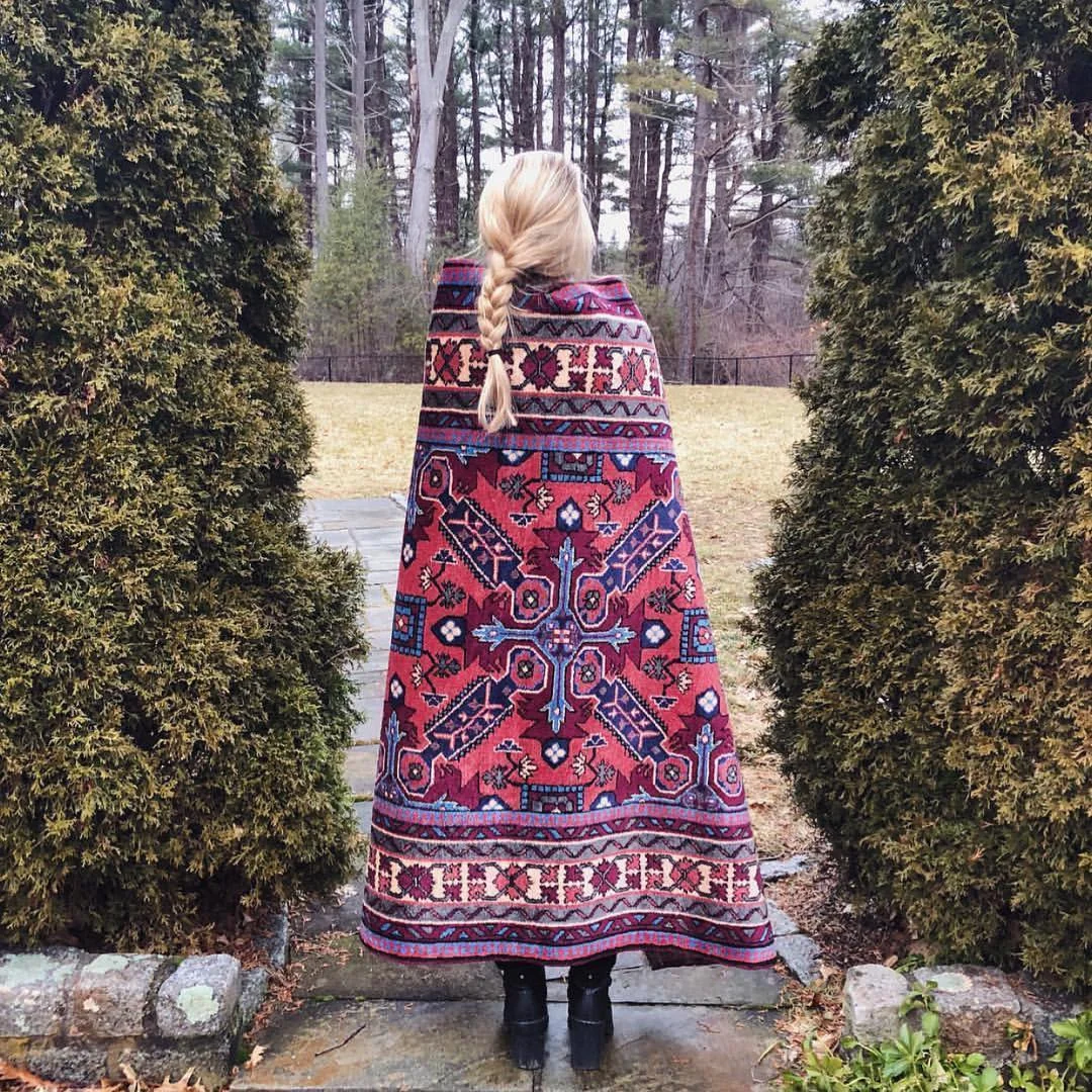 How to Shop Vintage Rugs on Instagram
