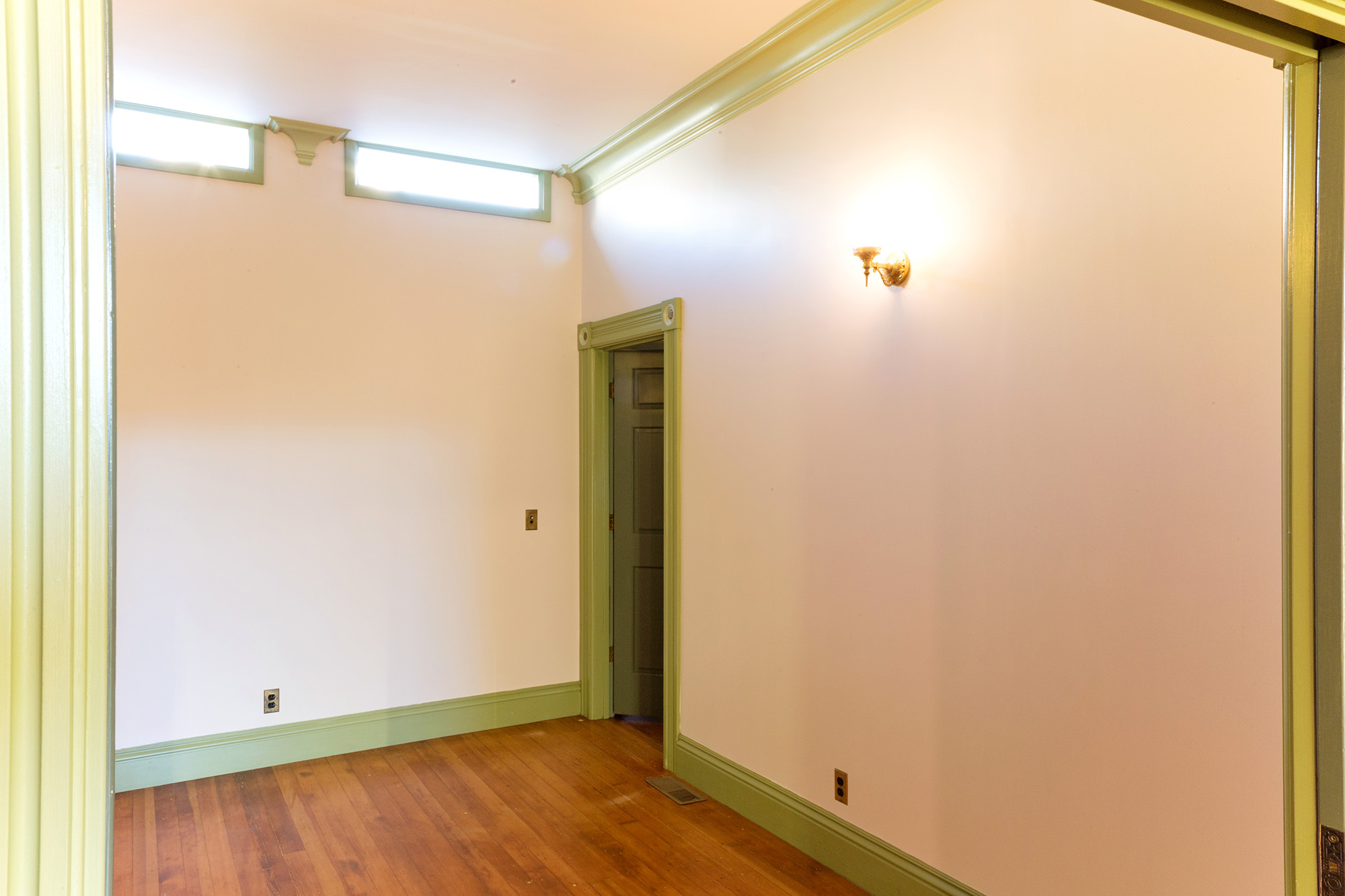 livingroom3.jpg