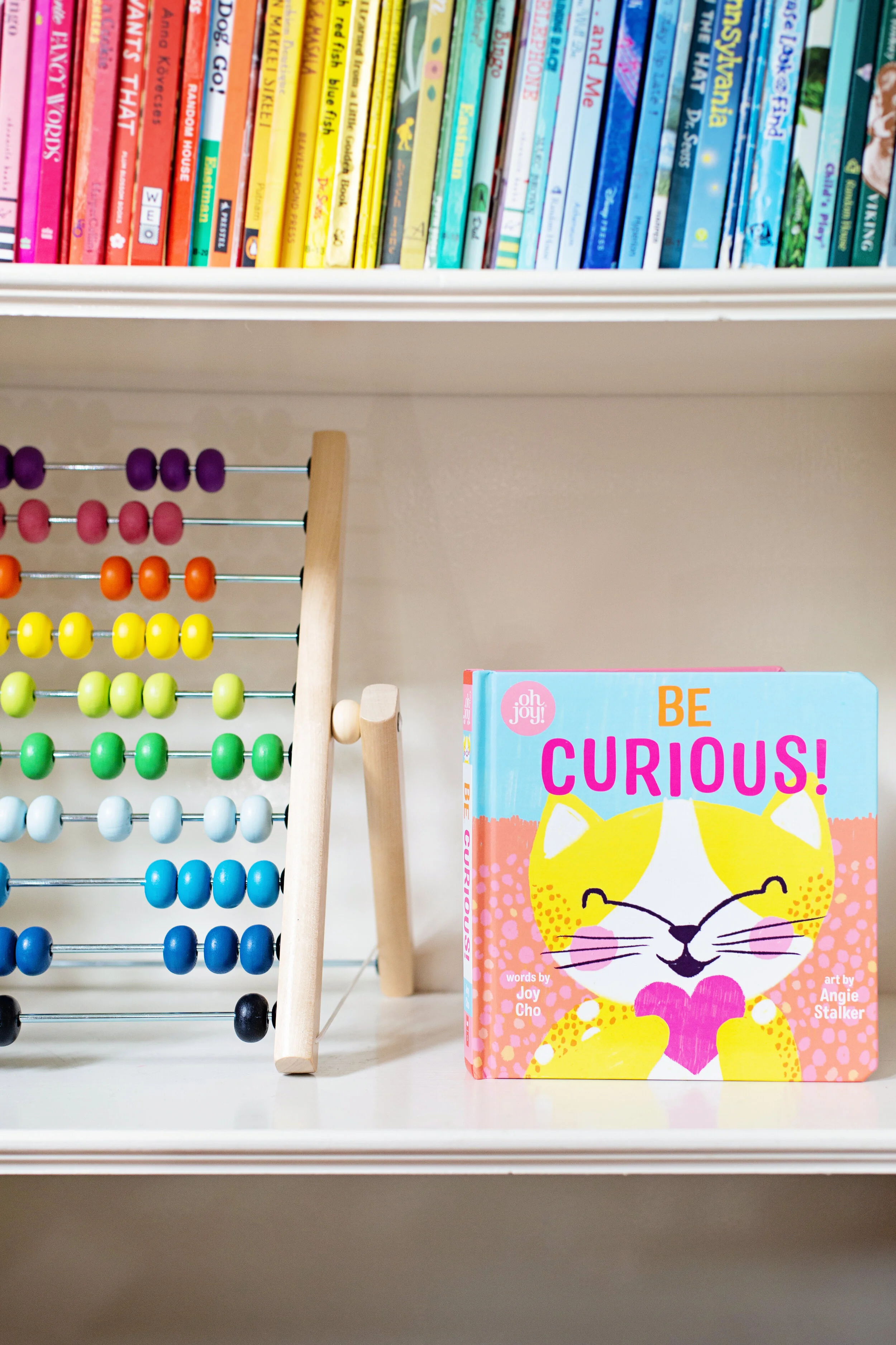 Book Review: Be Curious by Joy Cho of Oh Joy!