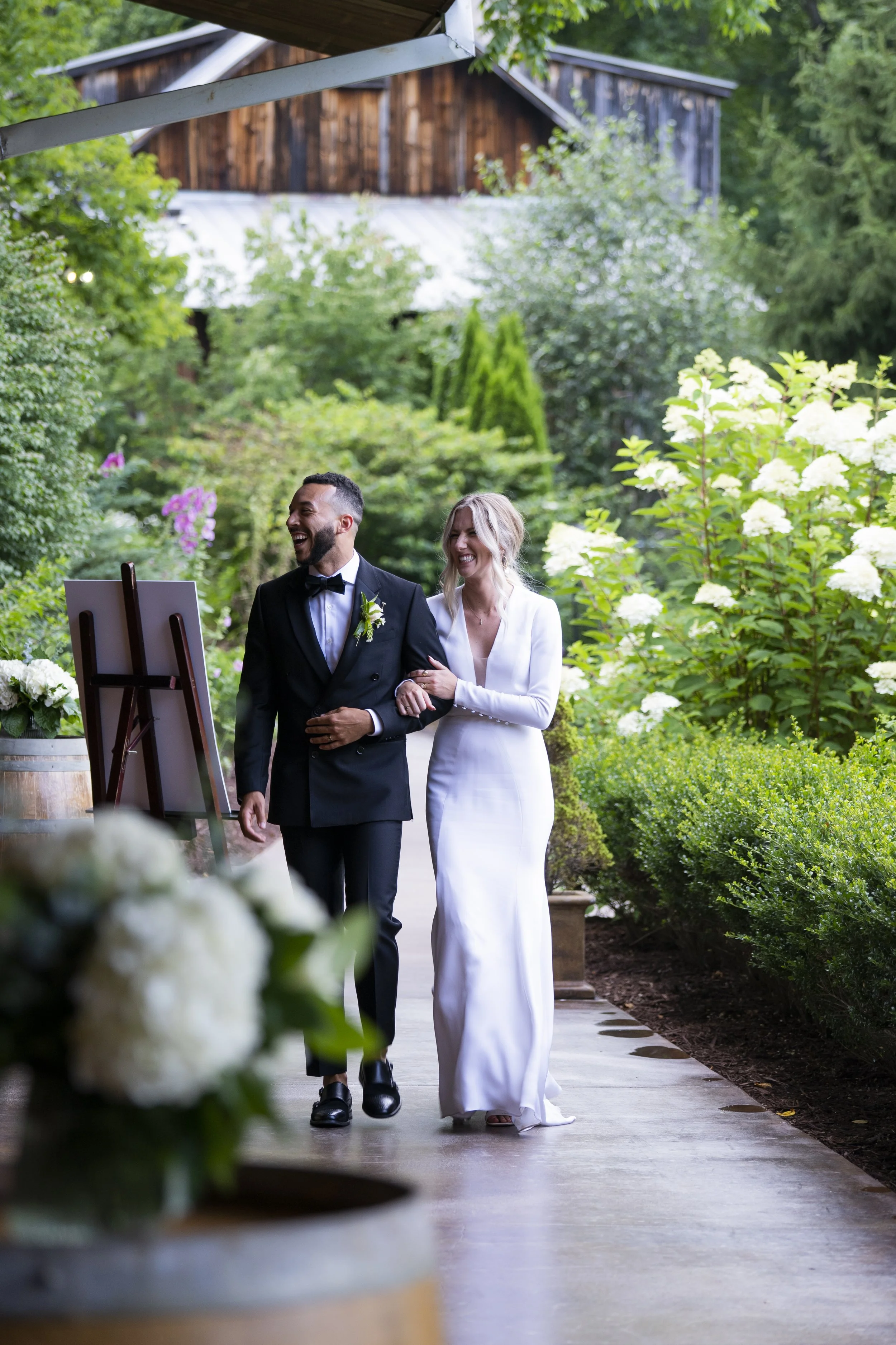 BRENNA+LOGAN_WEDDINGDAY_0523.JPG