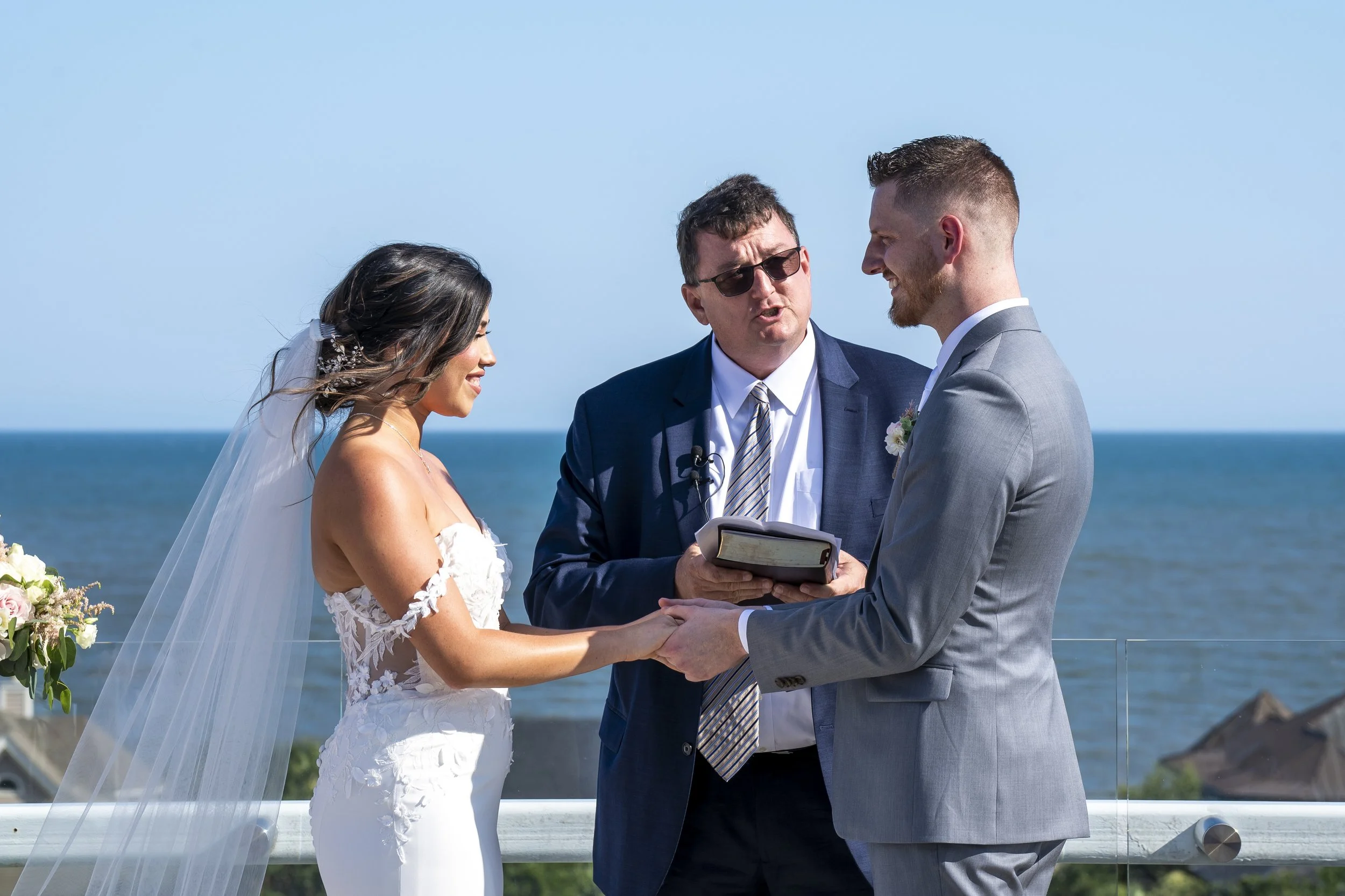 Bianca+Stephen_WeddingDayPreviews_024.jpg