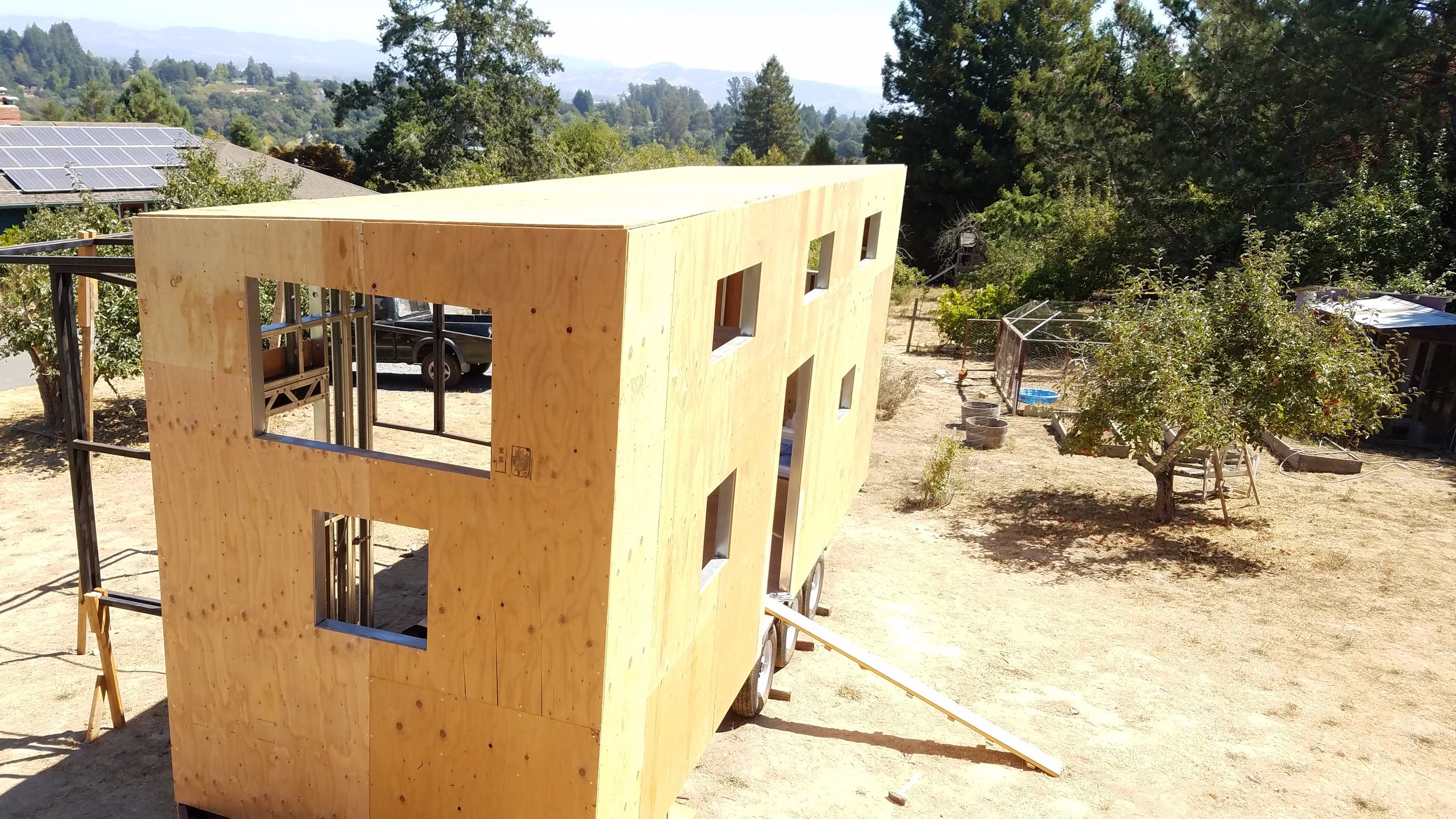 4-4HowItsBuiltSteelFrameWrappedInWood.jpg