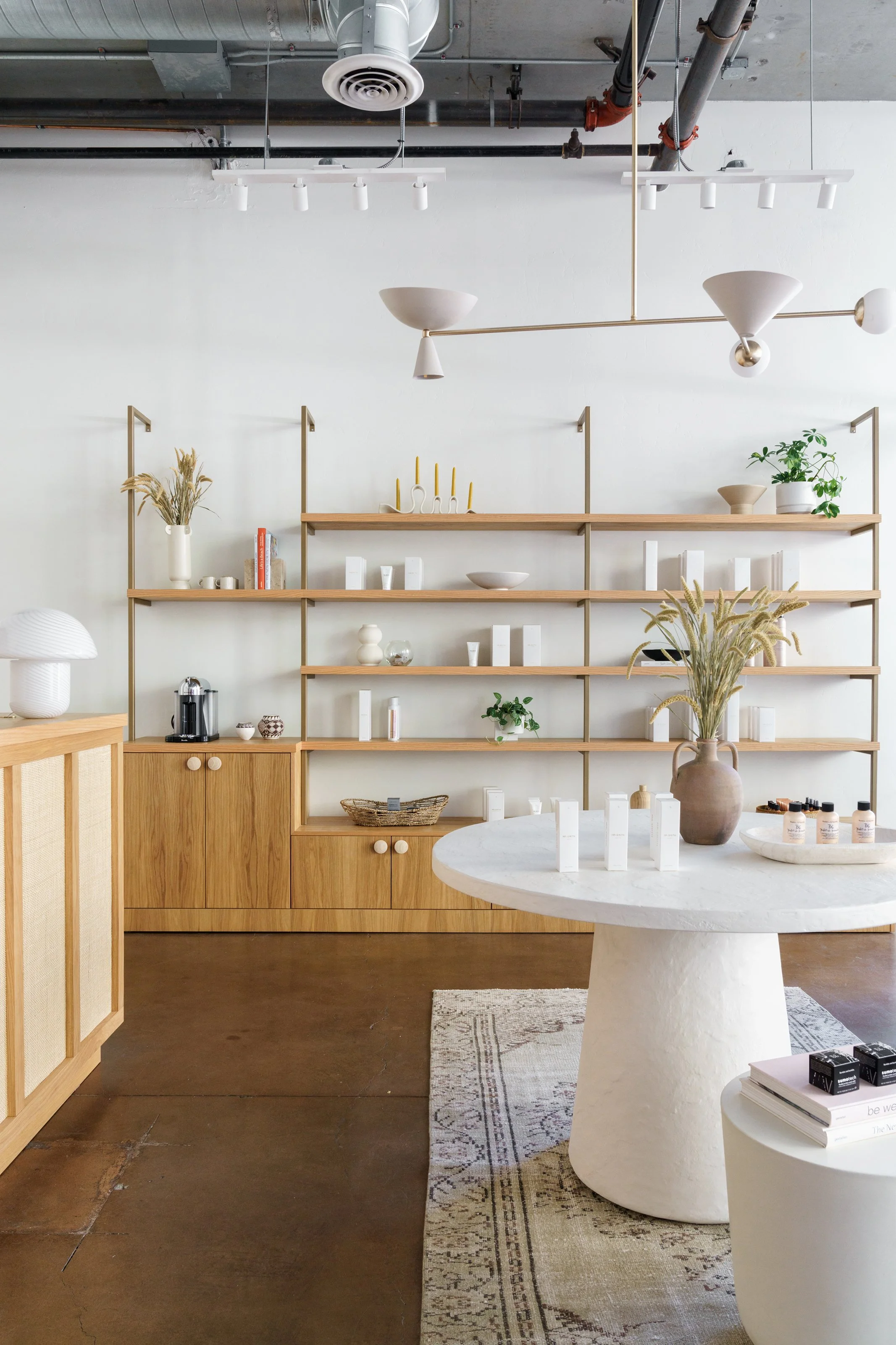 SolsticeInteriors_FlirtSalon10.jpg