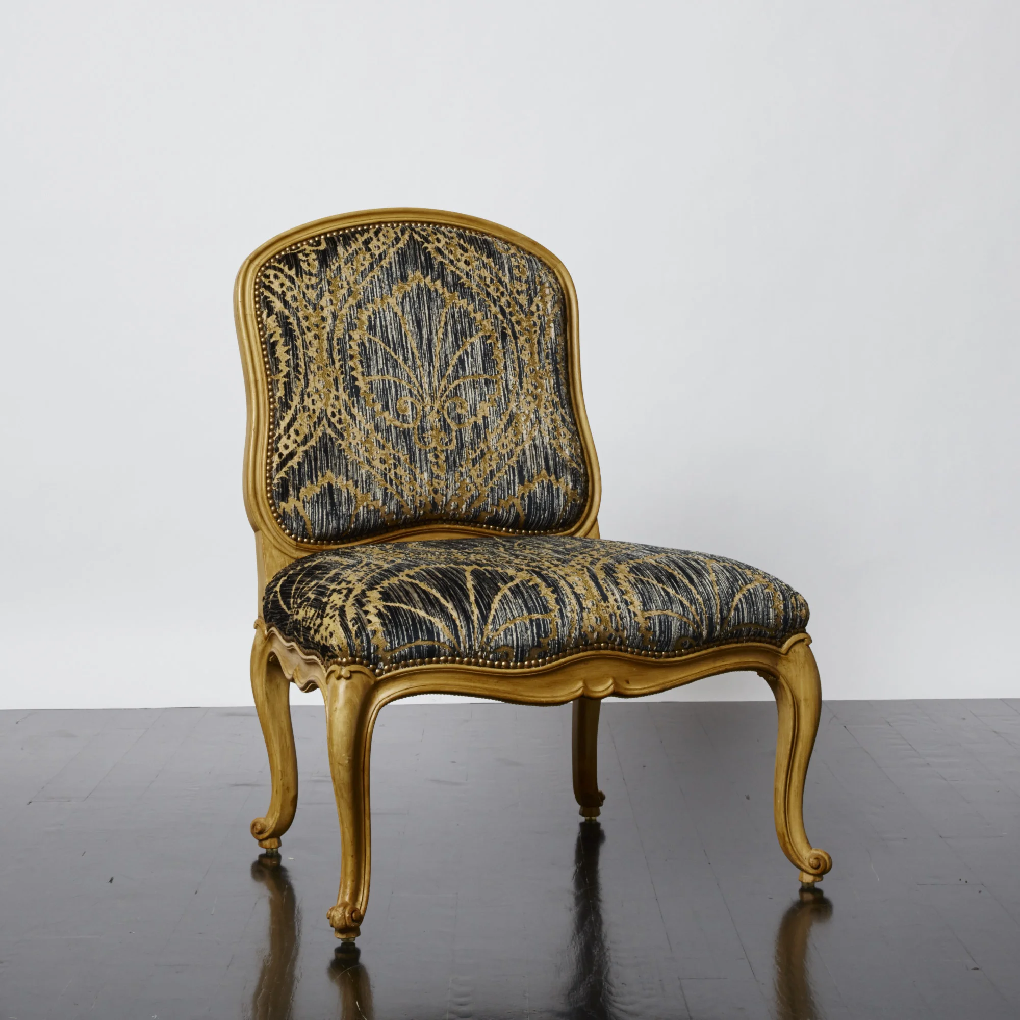 Slipper Chair