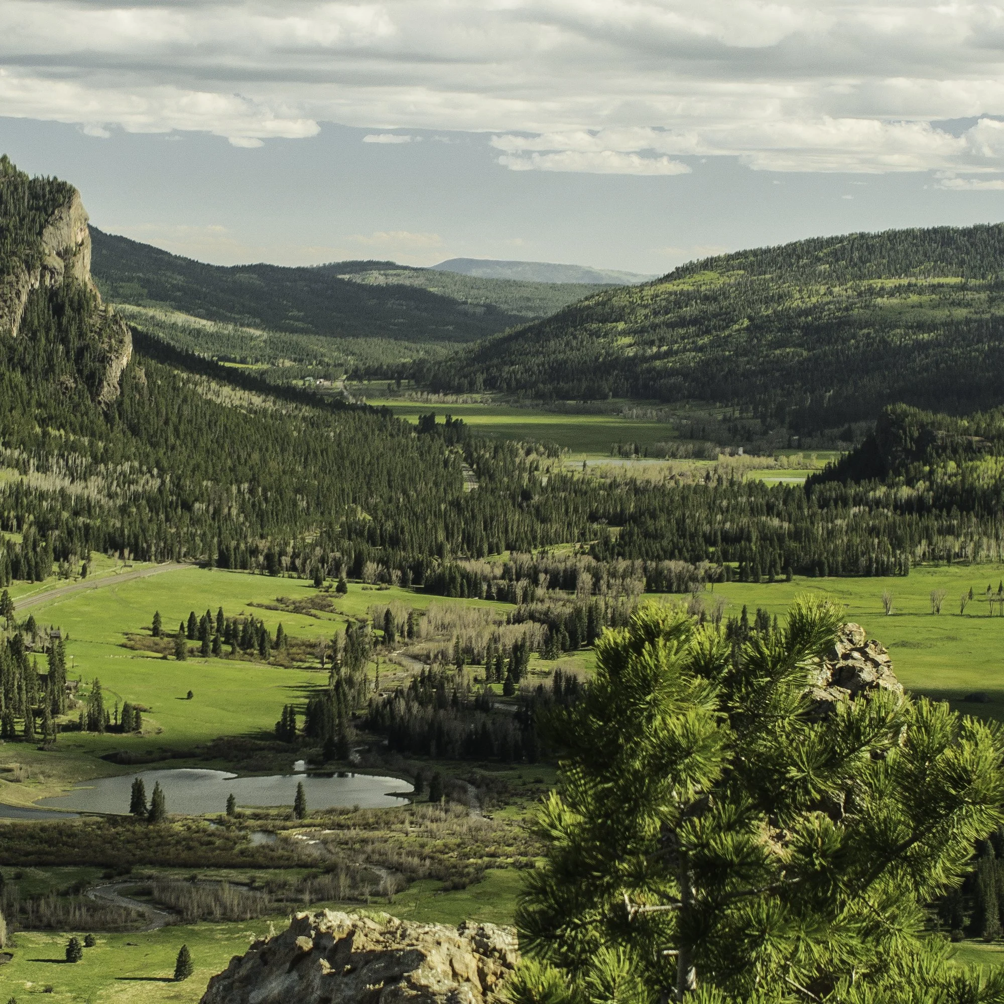 45x30_colorado valley-2.jpg