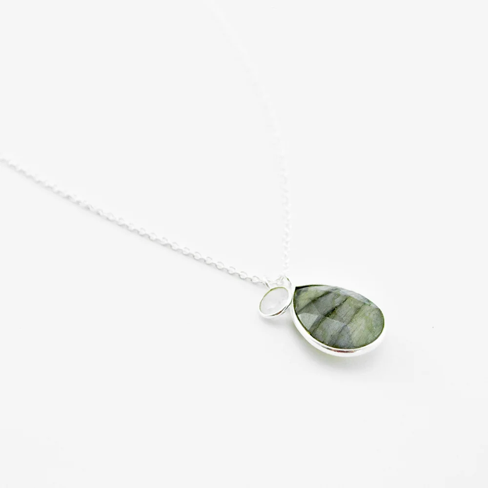 Chara_labradorite_large teardrop necklace_silver.jpg
