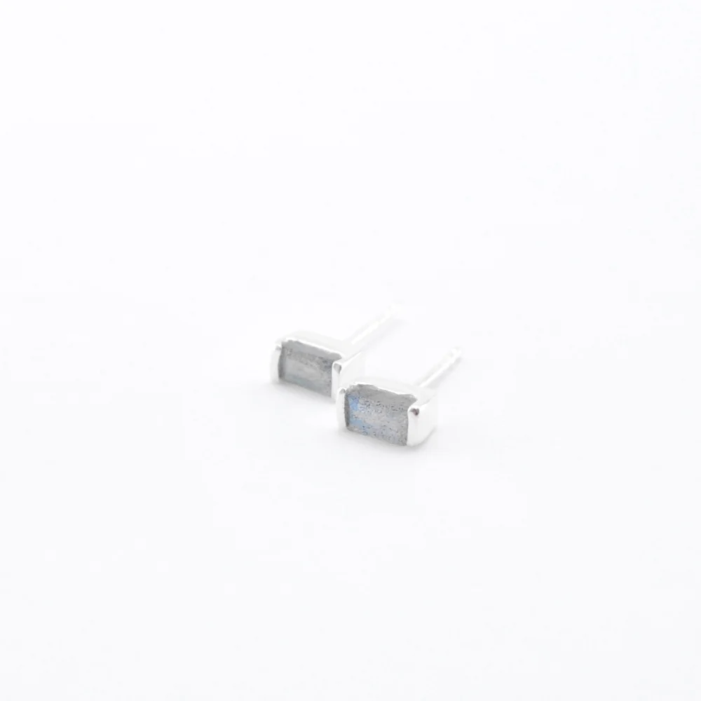 3760 labradorite rectangle earring silver.jpg