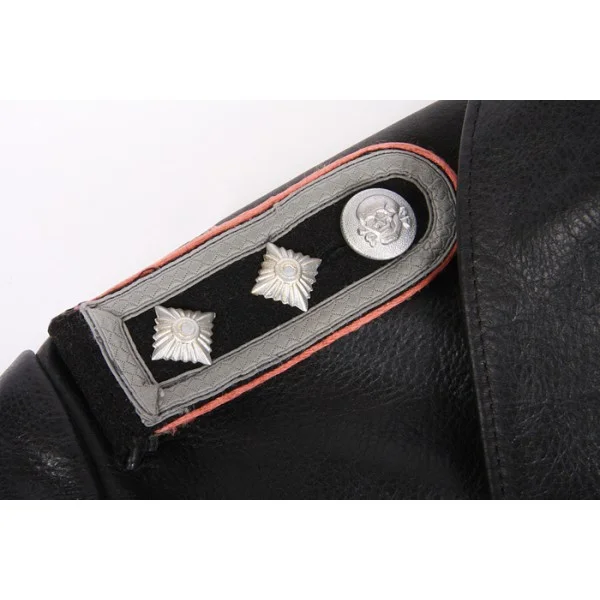 2_SSLeatherJacketEpiletteWEB-600x600.jpg