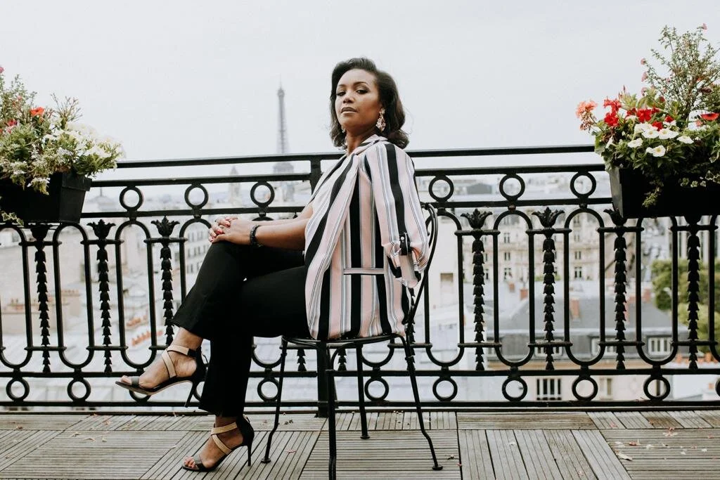 Criola Da Semana - Dina, Paris