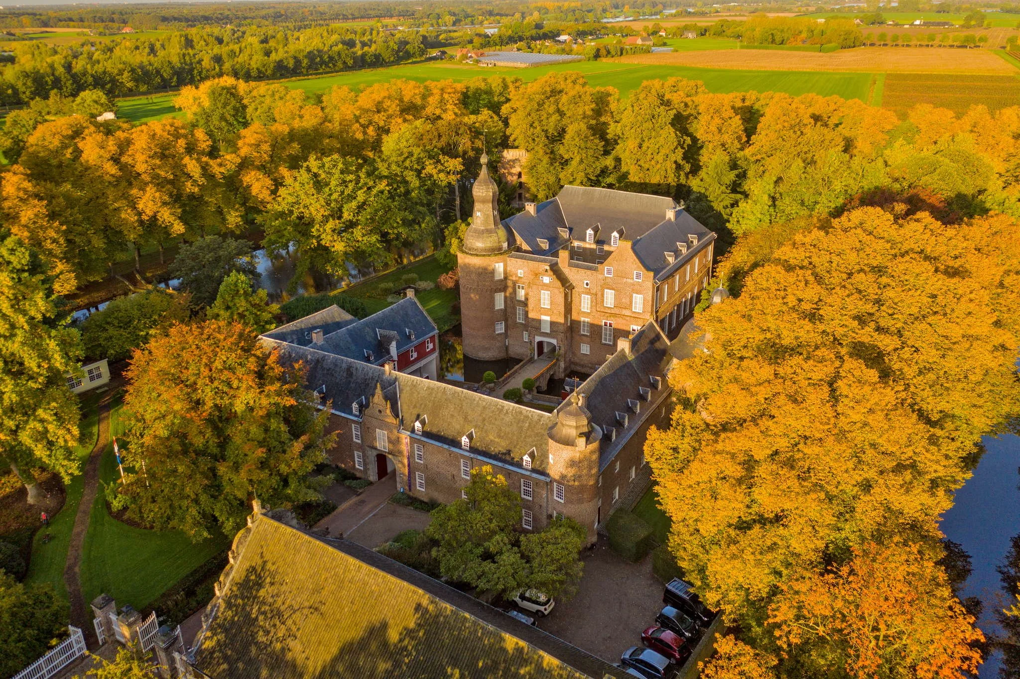 Forgetting What’s Happening in Front of Me