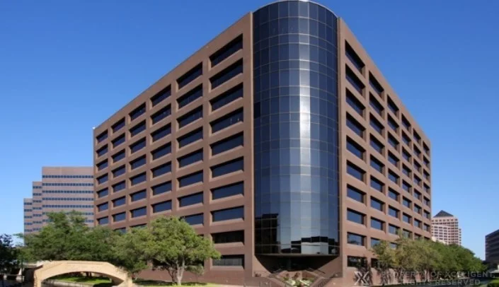 400 Canal Centre