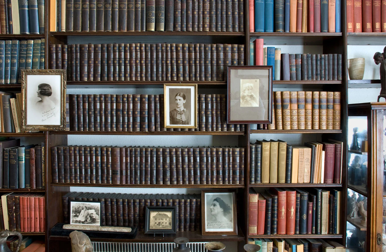 5 Women. Freud’s Bookcase. London. 2011 archival pigment print mounted to plexiglas H: 22 inches x W: 27 inches x D: 1 inch edition of 7 + 2 A/P
