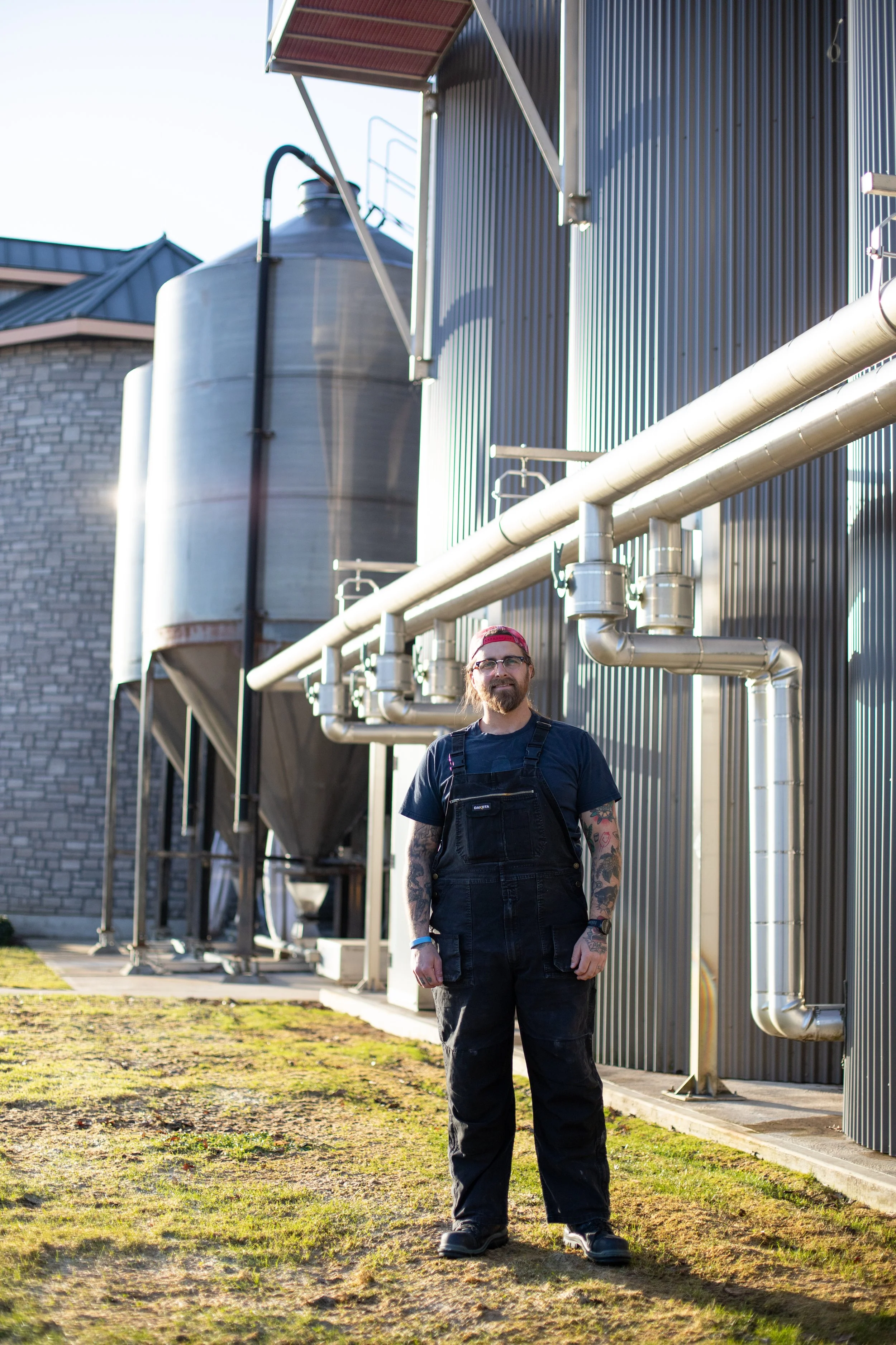  Episode #221: The Destination Brewery with Jeremy Moore of Cowbell Brewing Co. | Adjunct Series
