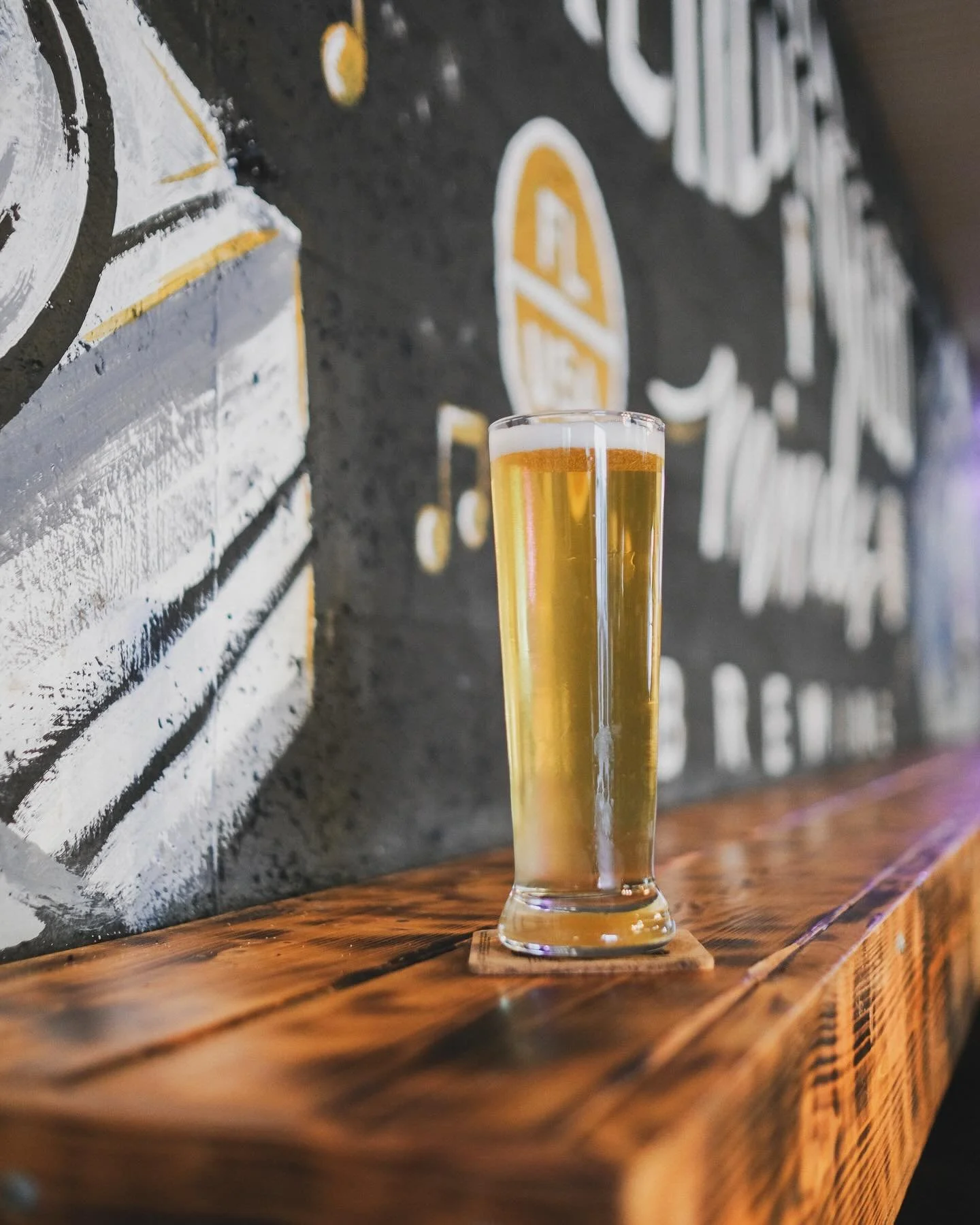 Last winter, we spent a solid 6 weeks and change in Florida, exploring everything the Sunshine State has to offer. We were based in Fort Lauderdale for most of that time, and one brewery we discovered that we really loved was @orchestratedmindsbrewin