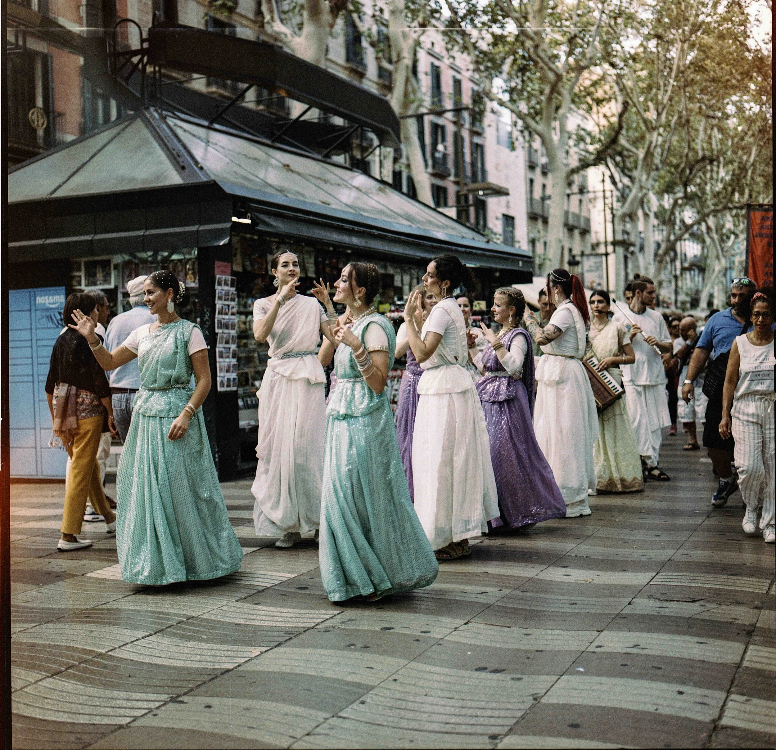 Lomo-Metropolis400_2628001.jpg
