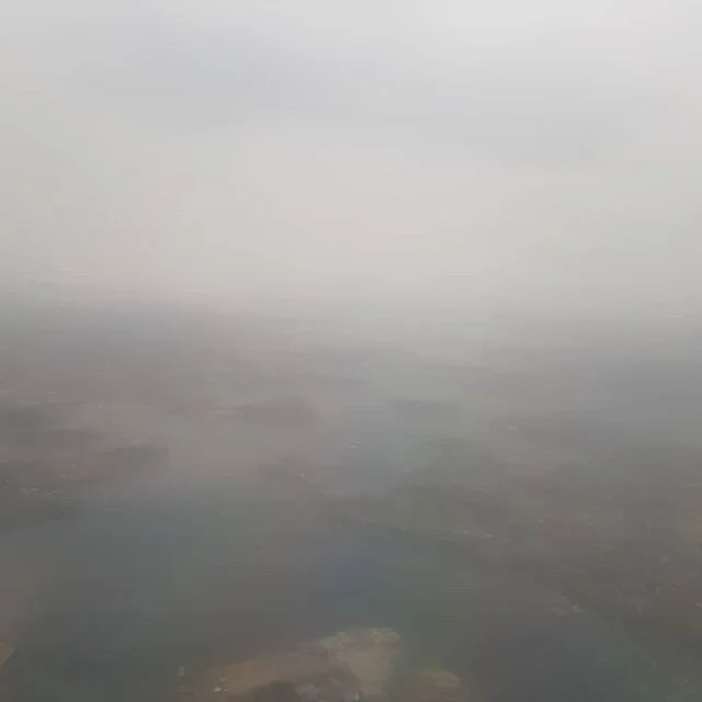 Oh hey Sydney, didn't see you there!

#gottagotowork #sydney #bushfiresaustralia #smokey #fucktigerair