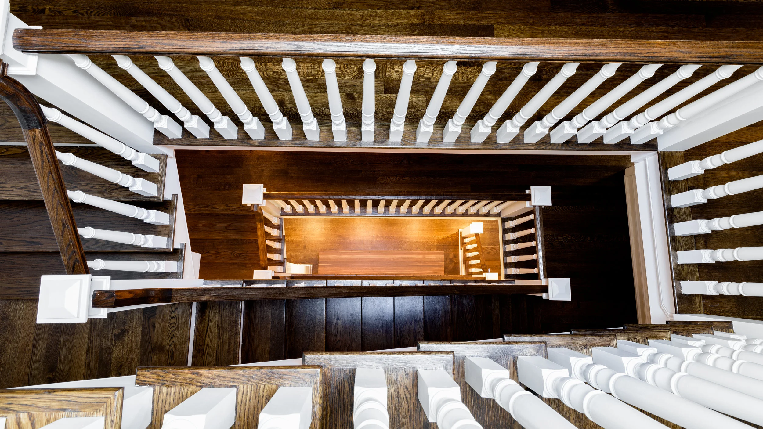 EMI_80CommAveInteriors_WEB_3746.jpg