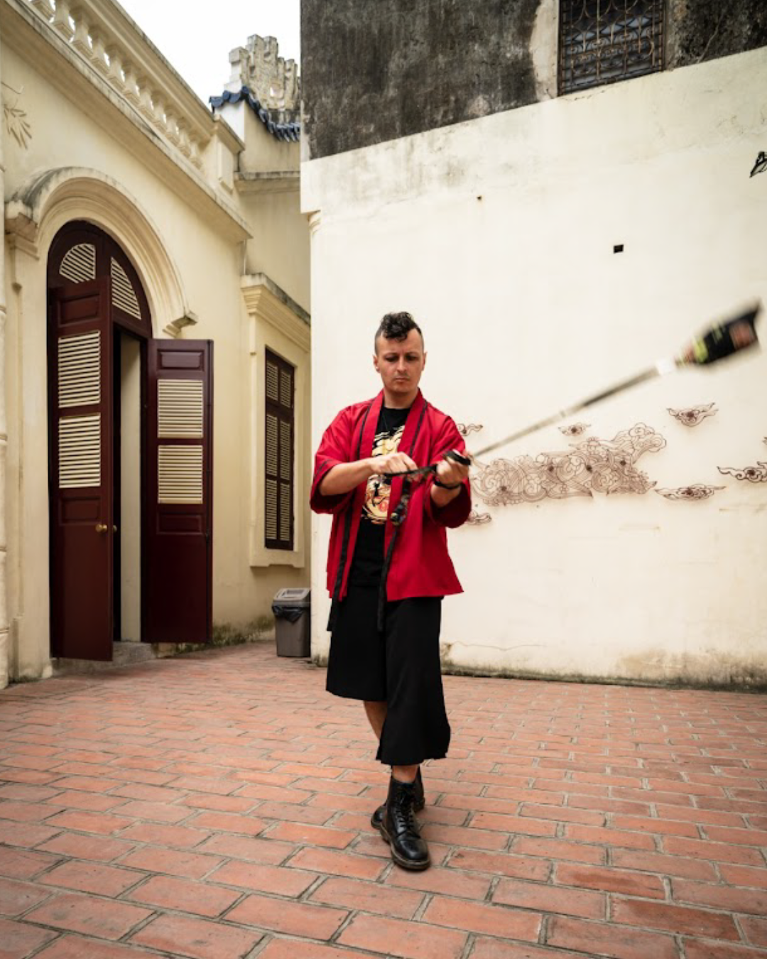 COVER (0-00-00-00).png