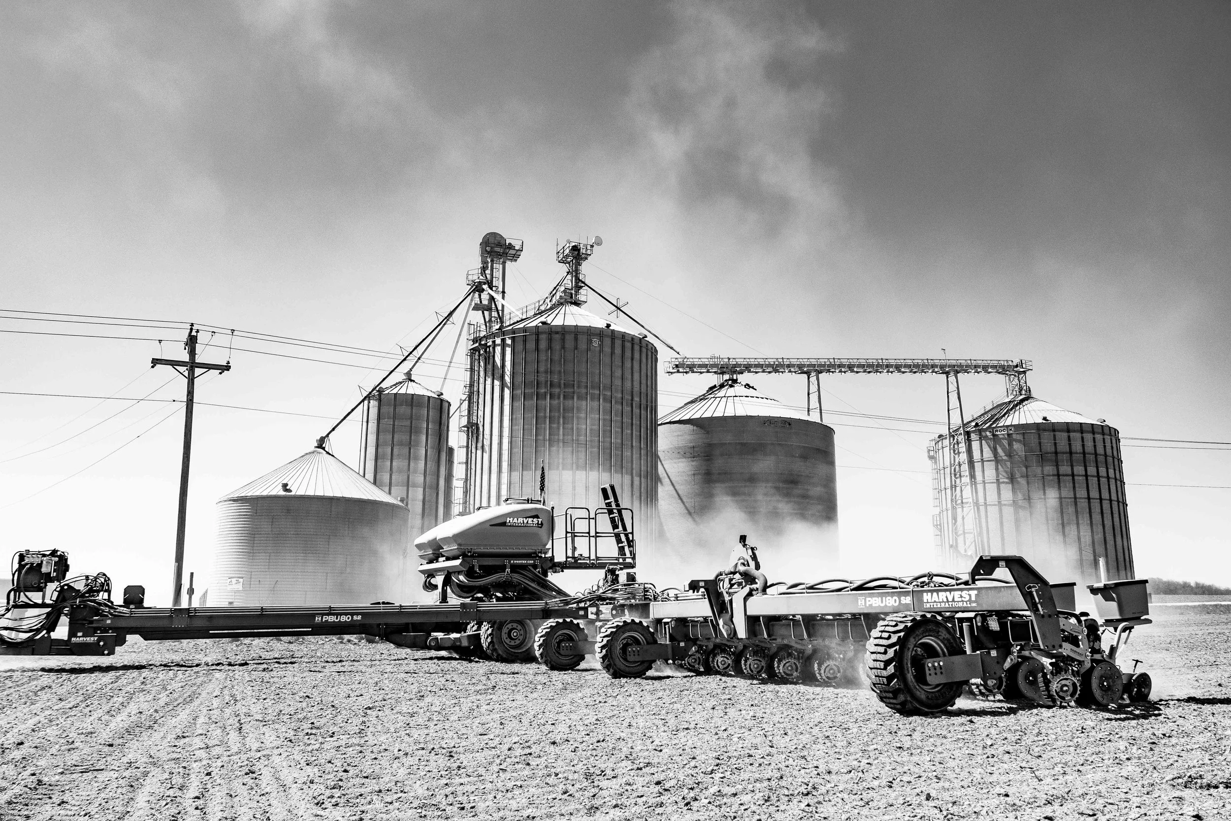 PBU8030S2.2024 BW_1.JPG