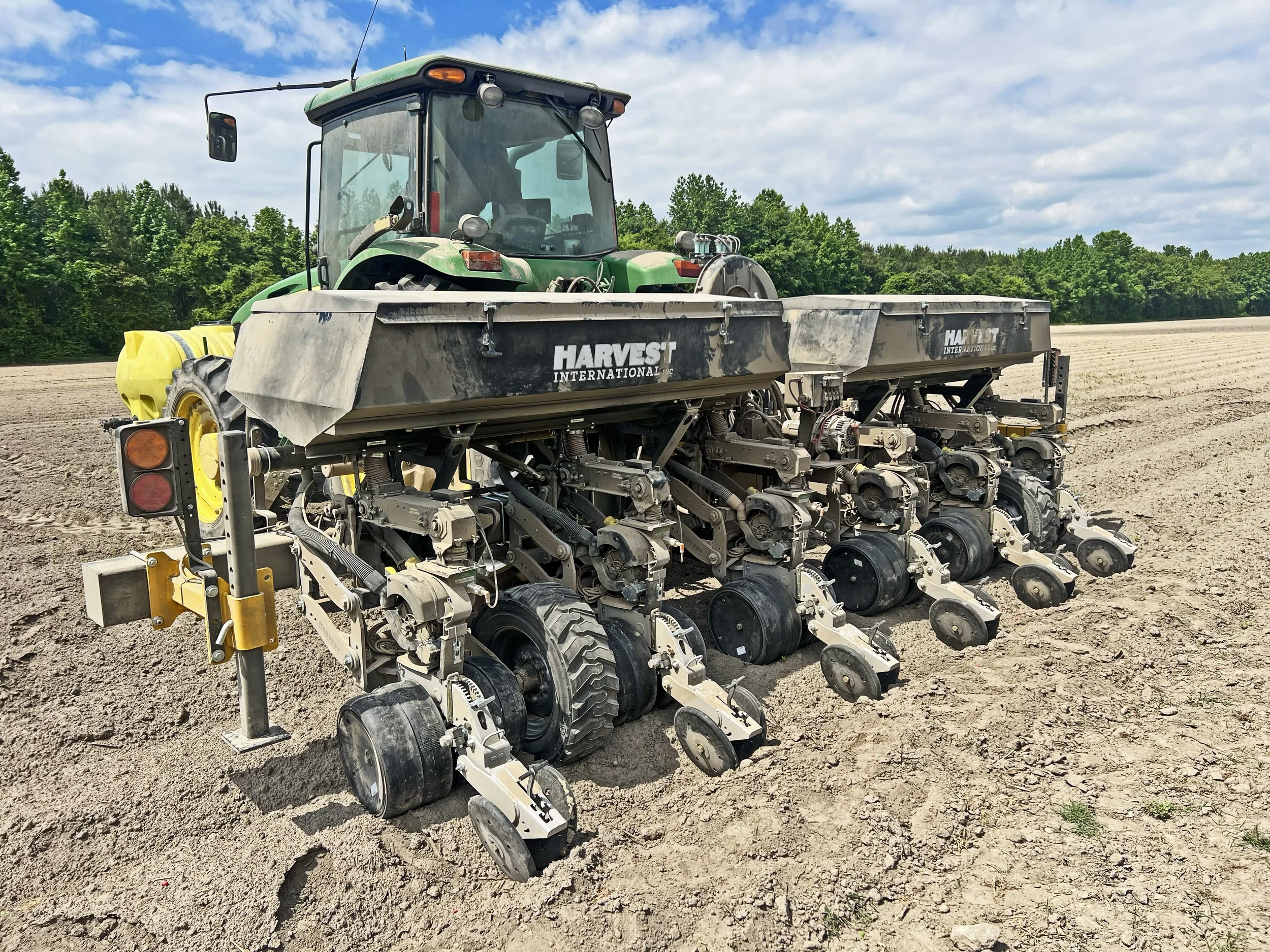 Peanut Planter | BulkFlow™ System
