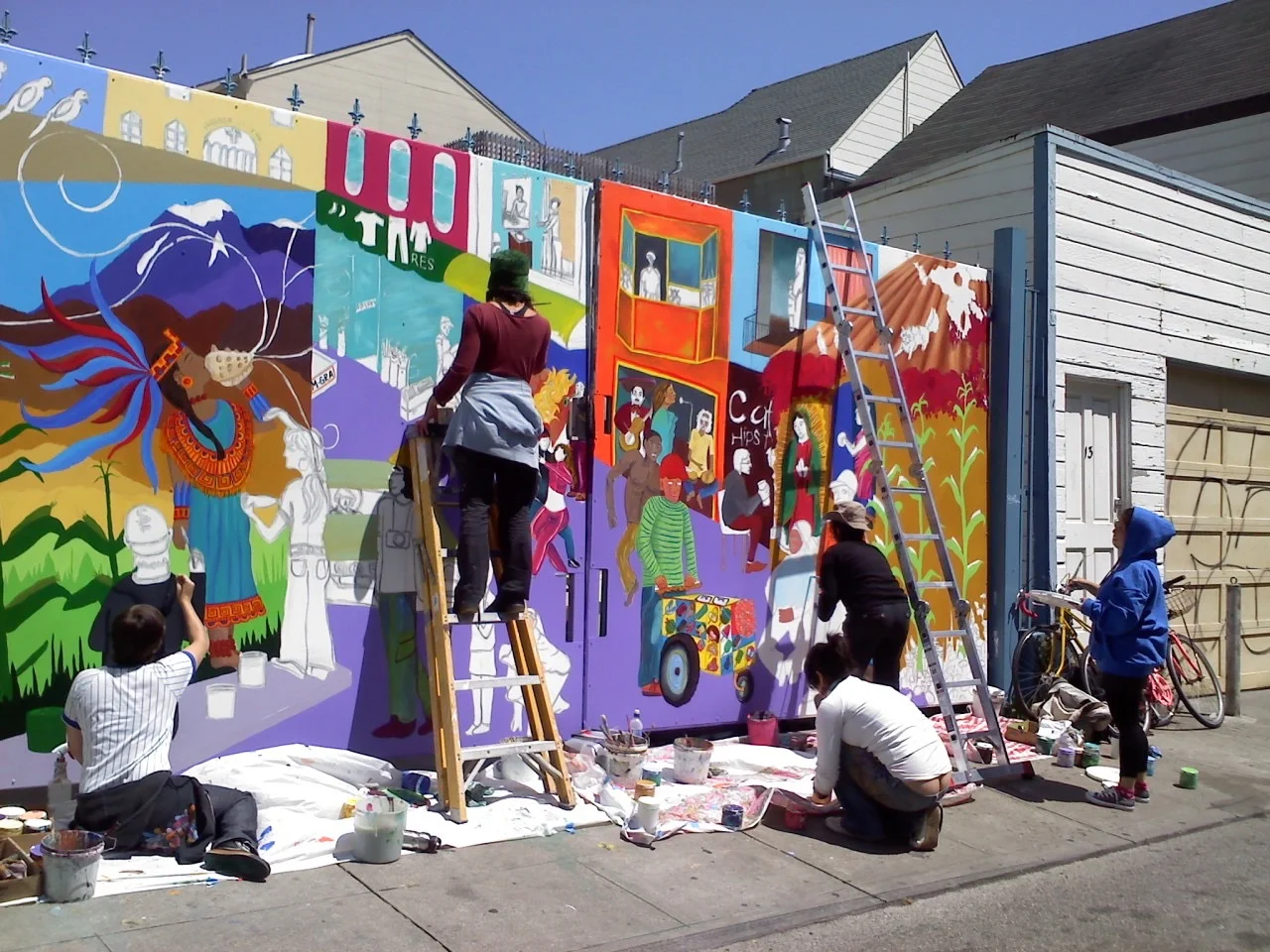 Precita Eyes Mural Project in Lucky Alley