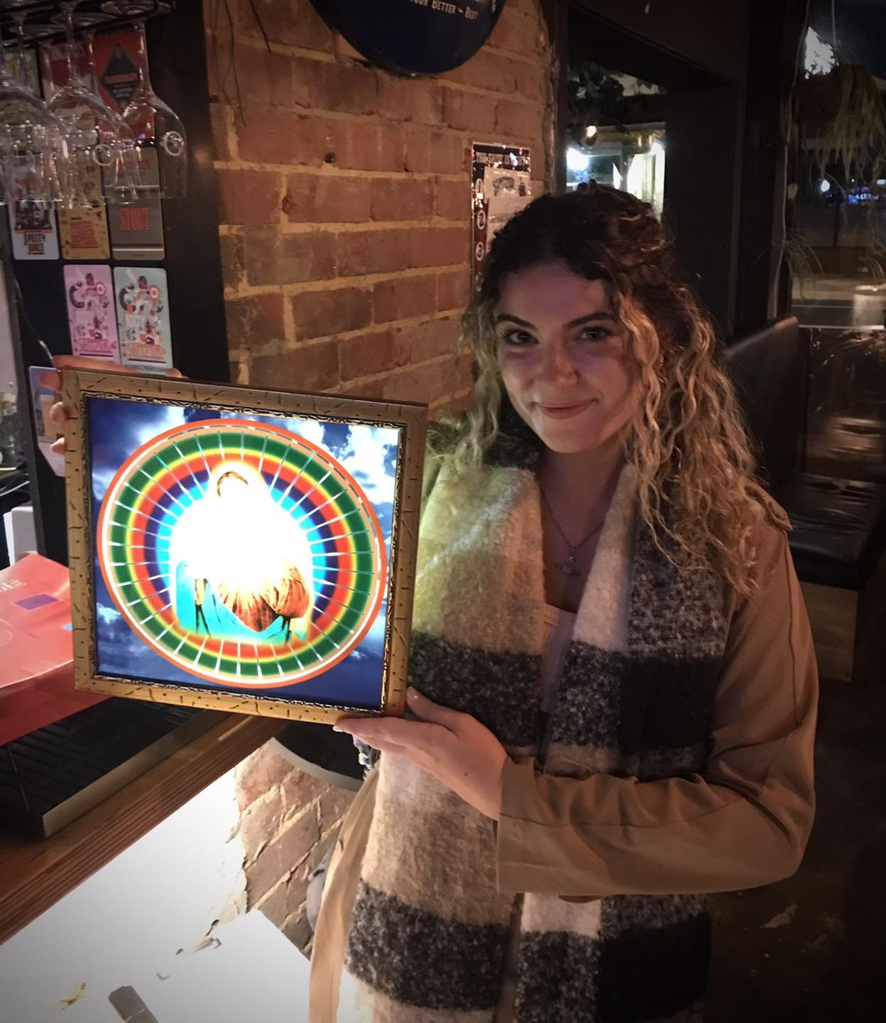 CONGRATULATIONS to last nights lamp winner, Madi 🏆 
We&rsquo;re back next Wednesday for more trivia at 7:30pm at @theocpublicbar - 87 Poath Road, Murrumbeena (Directly under Hughesdale Station 🚊) 2 for 1 cocktails🍸3 rounds of trivia 🍻 and instant