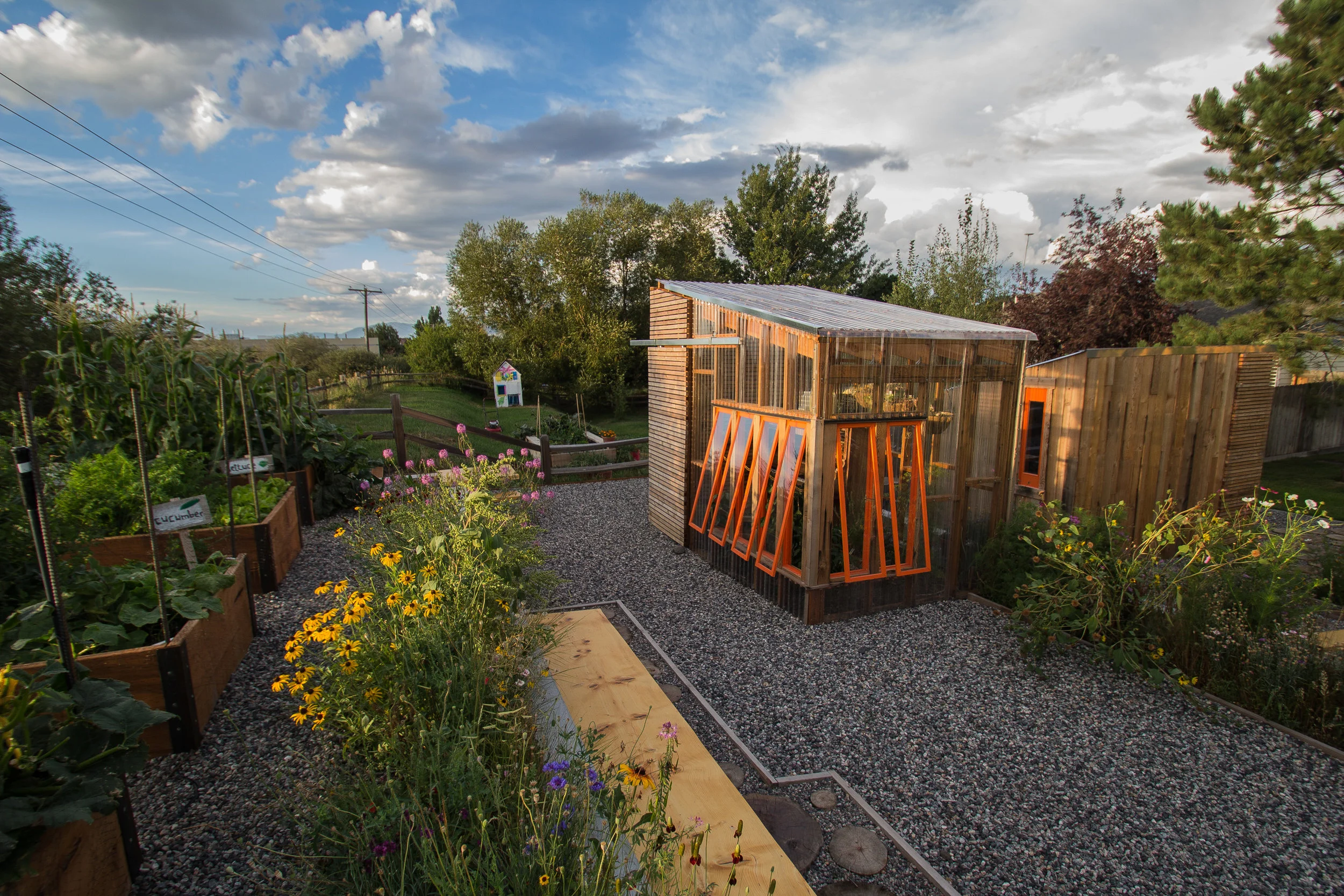 2611 exterior-17.jpg