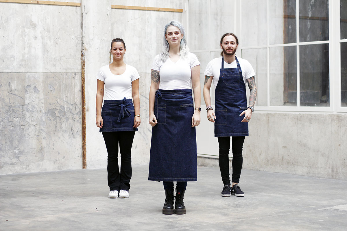 Denim schorten en sloven voor de horeca