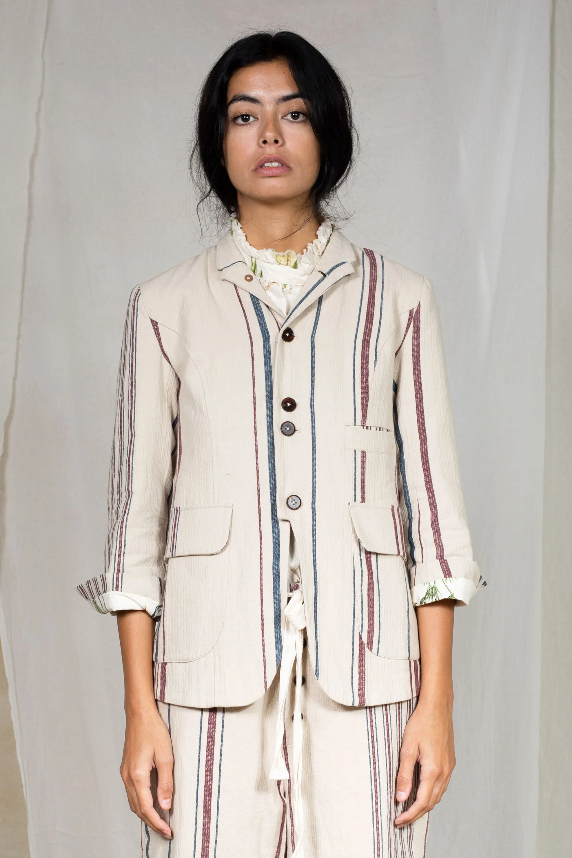 AM - SS2022 - LOOKBOOK WOMEN-2.jpg